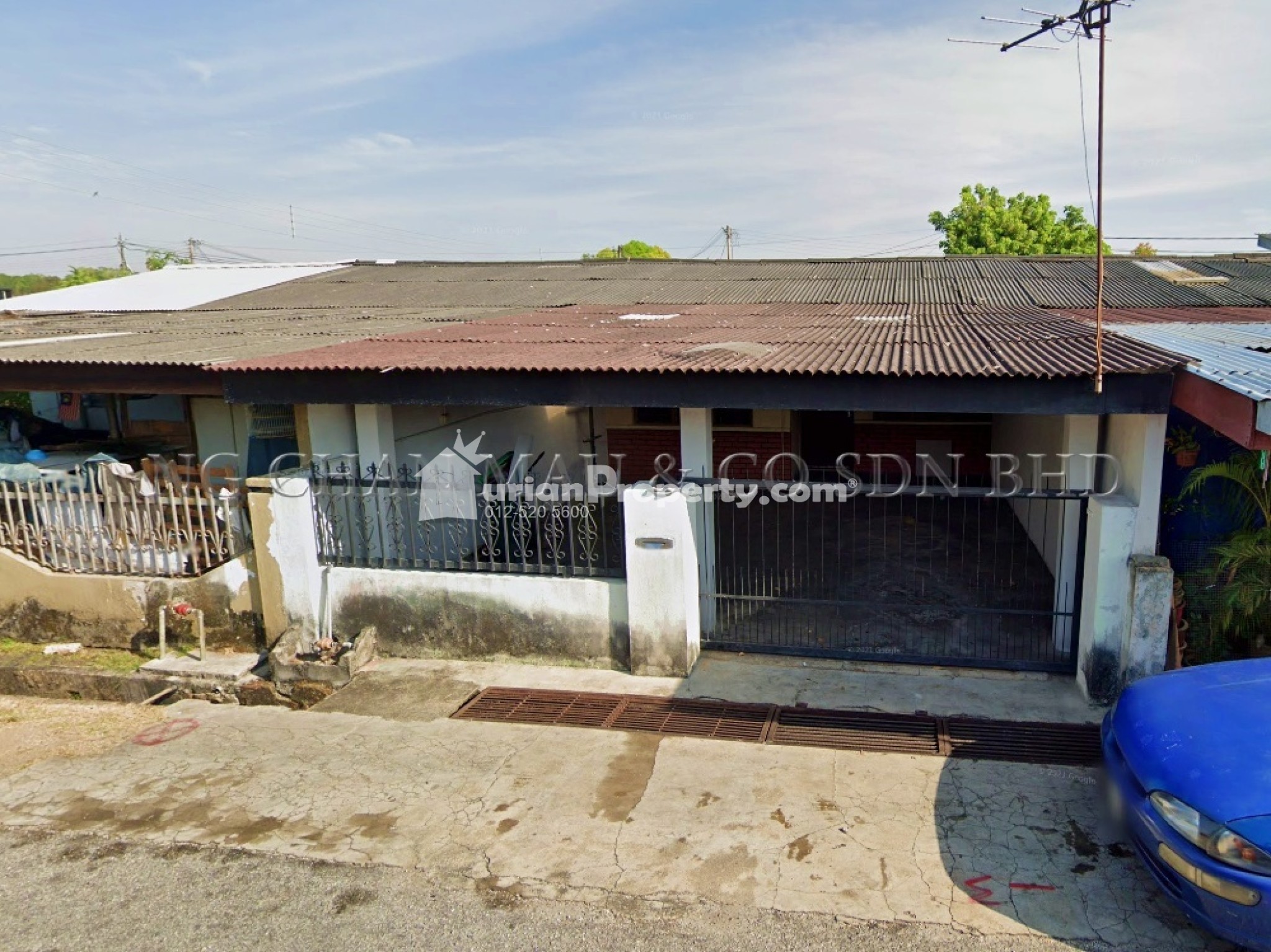 Terrace House For Auction at Taman Wira Mergong