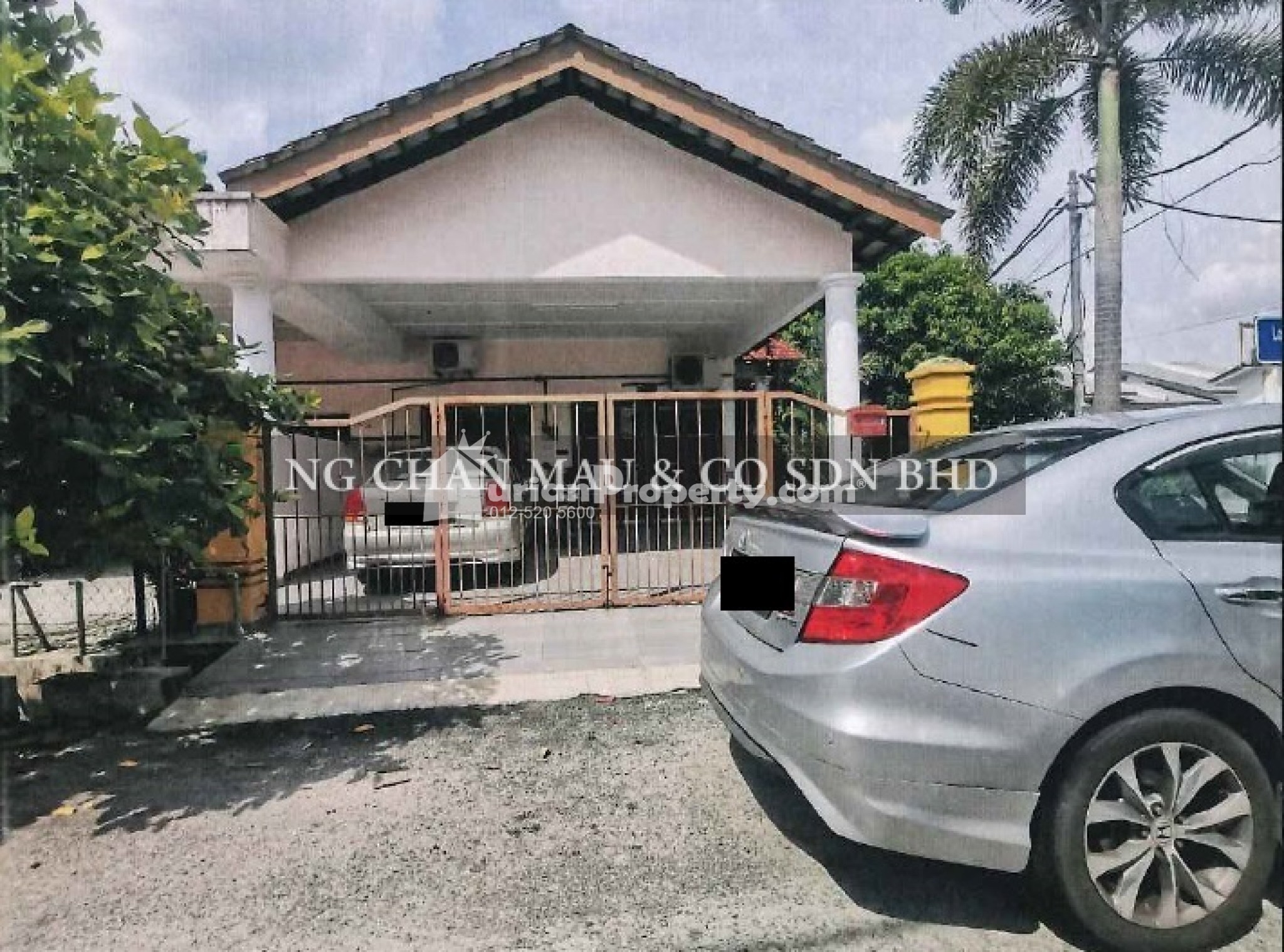 Terrace House For Auction at Perkampungan Pandan Aman