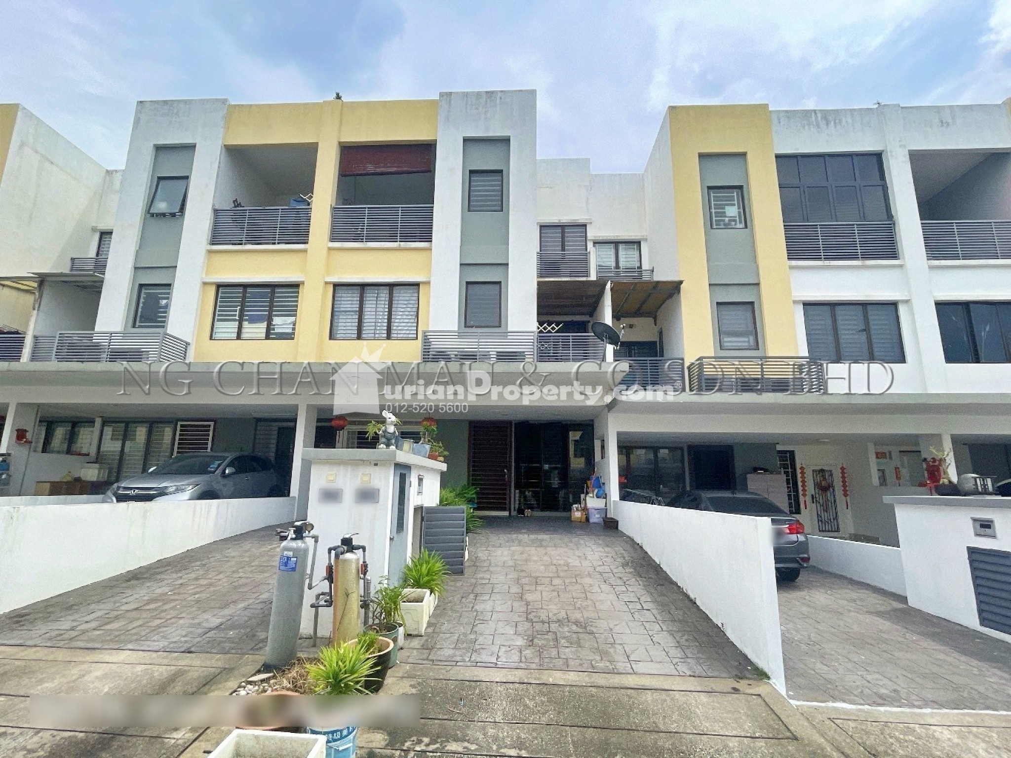 Terrace House For Auction at Bandar 16 Sierra