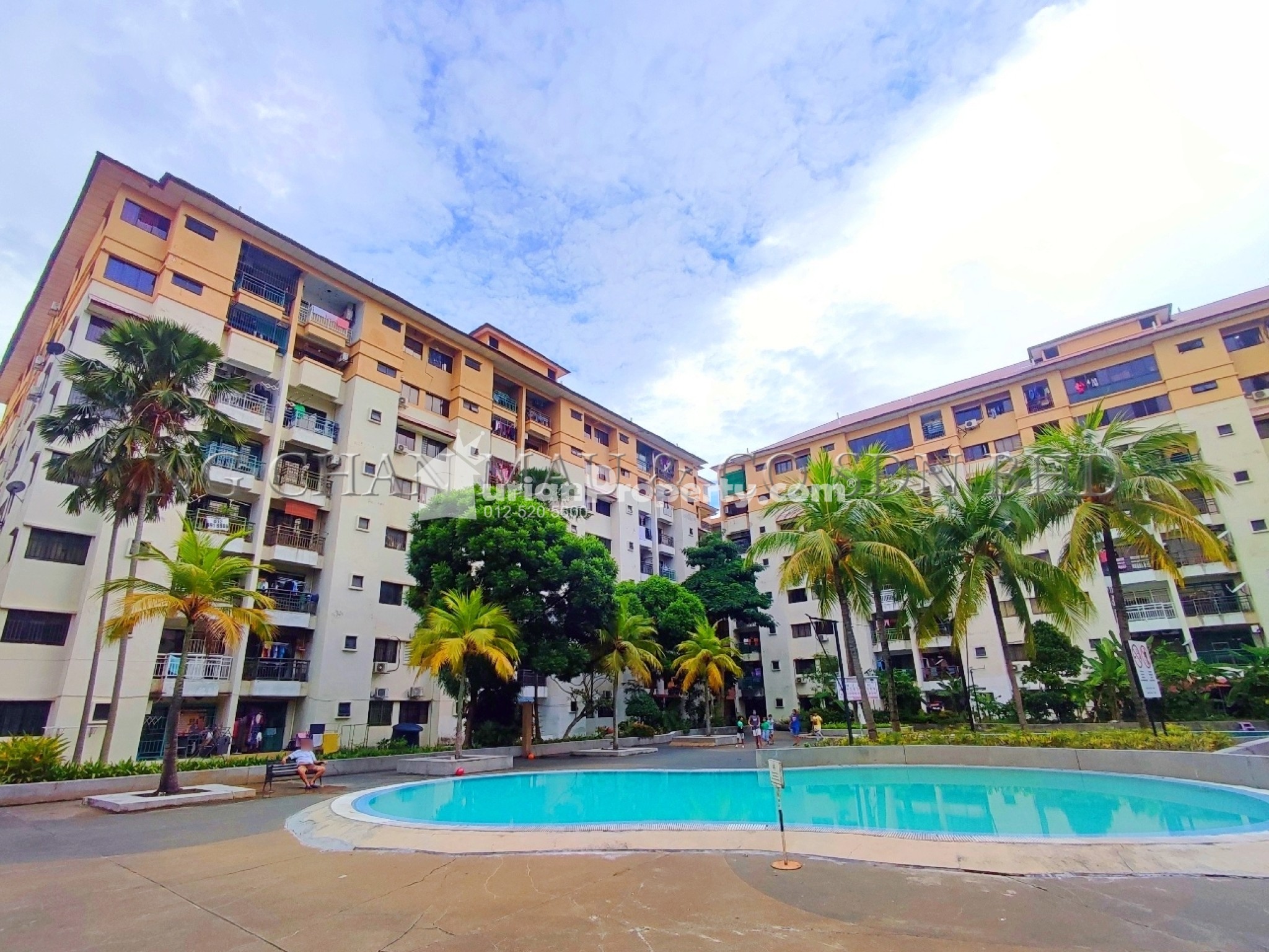 Apartment For Auction at Vista Bayu