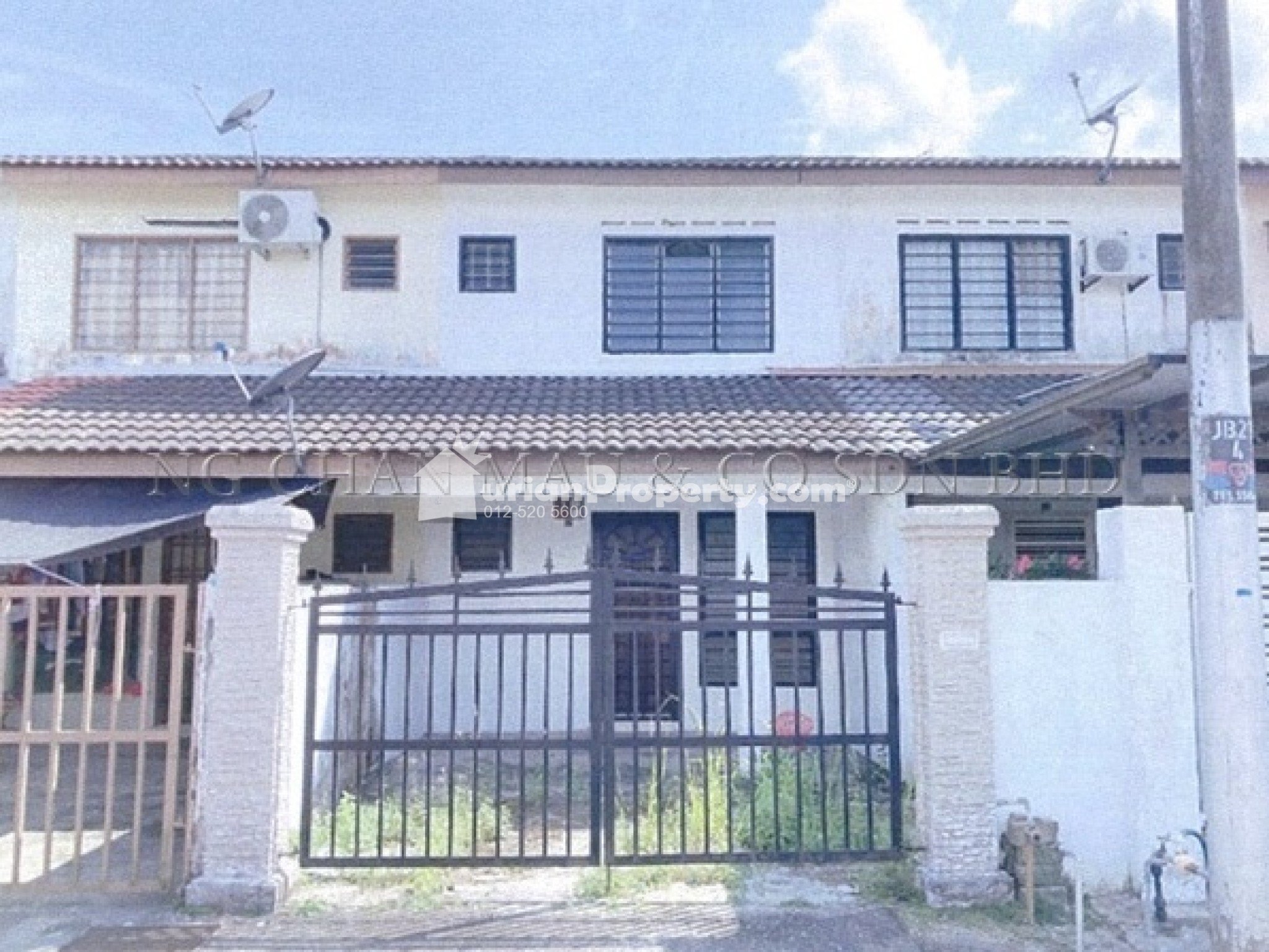 Terrace House For Auction at Taman Cahaya Masai