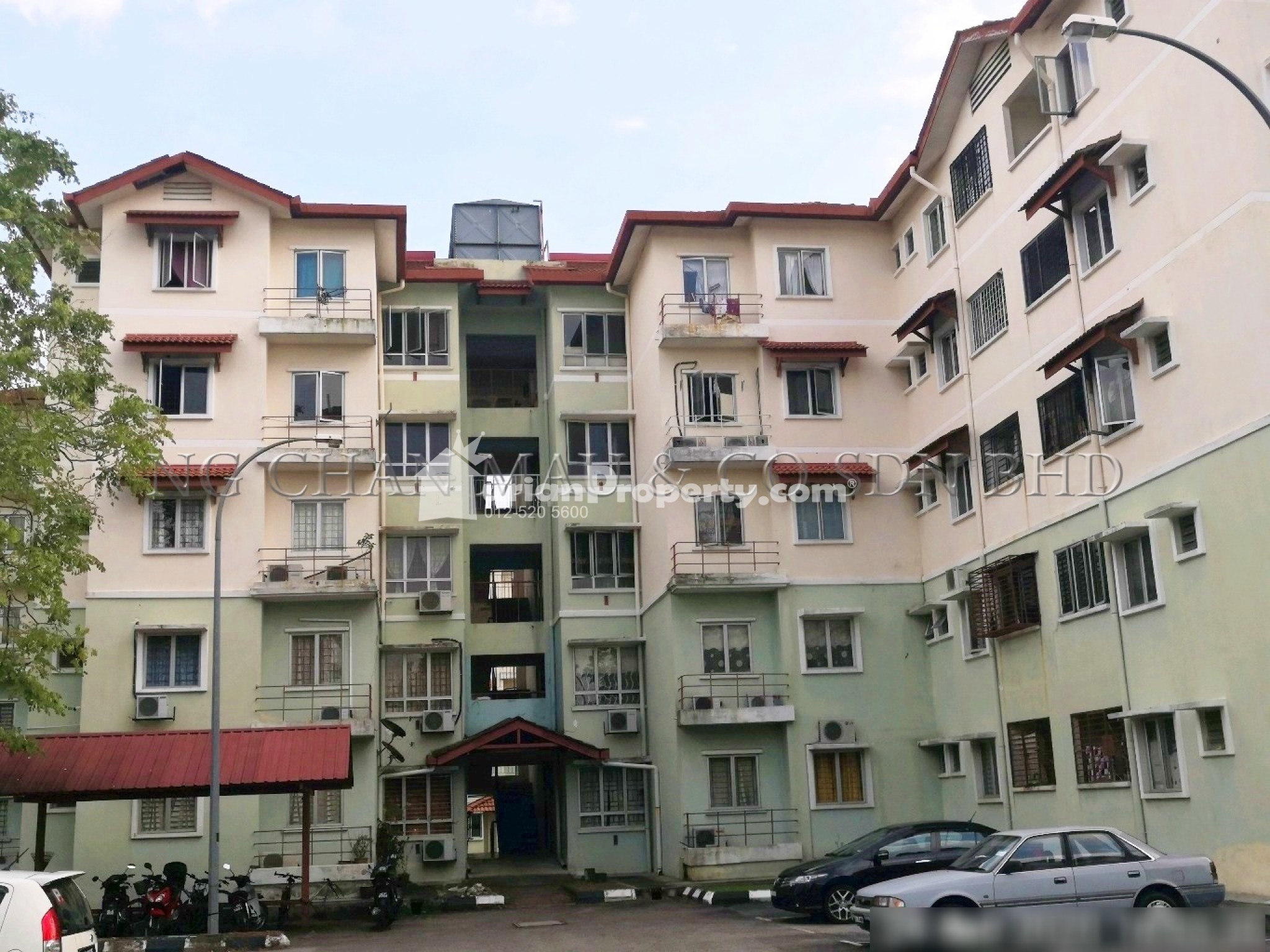 Apartment For Auction at Pangsapuri Randa