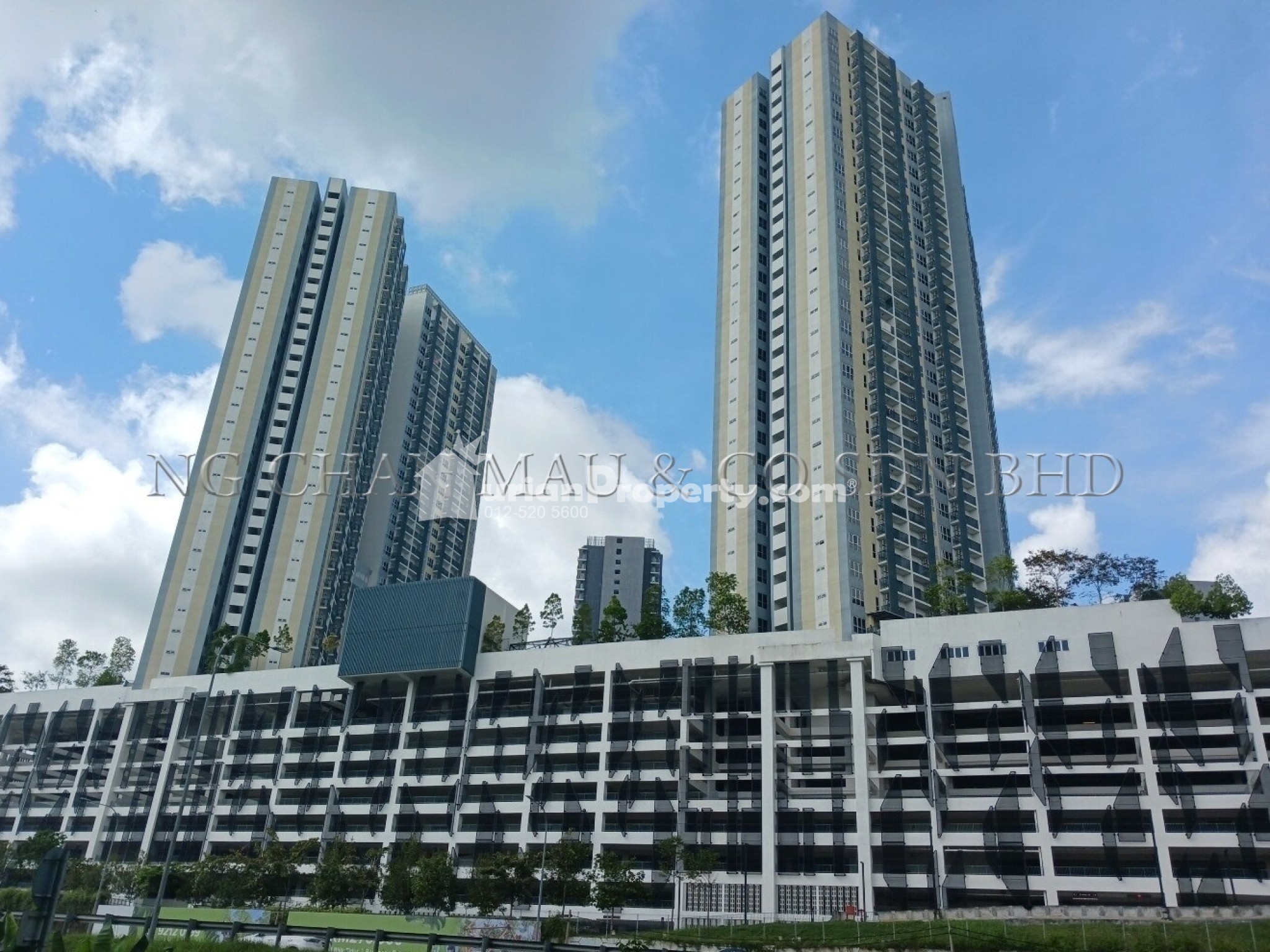 Serviced Residence For Auction at Cerrado Residence