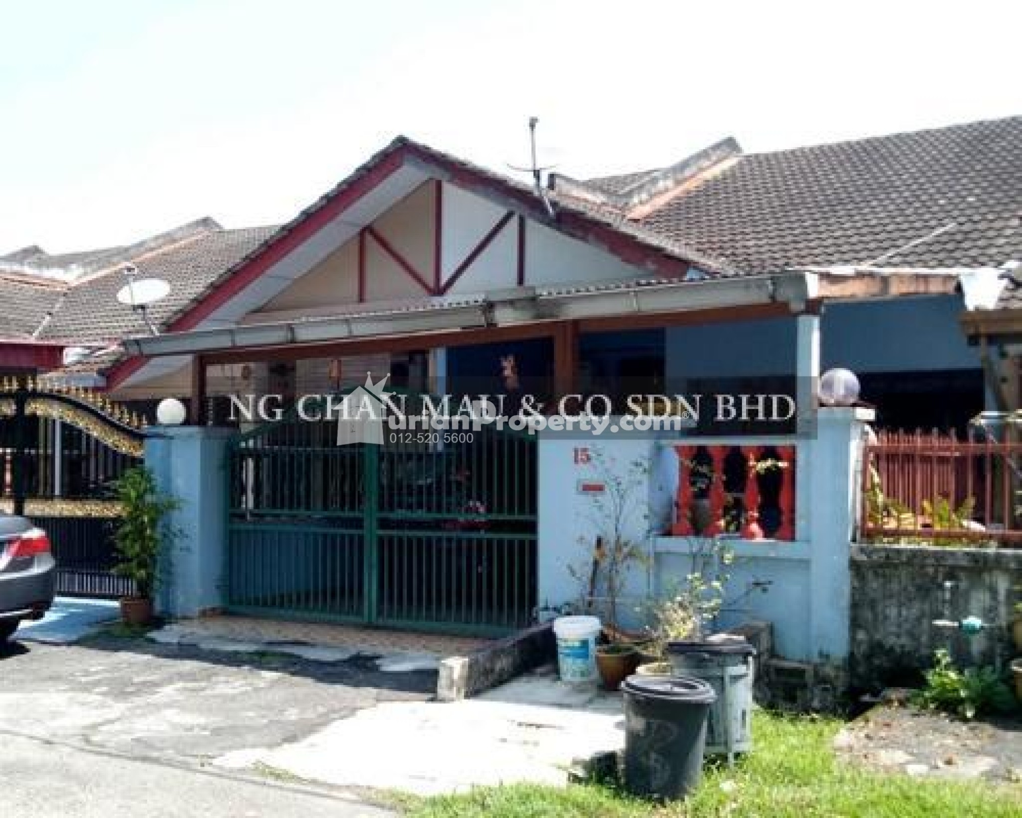 Terrace House For Auction at Bukit Sentosa