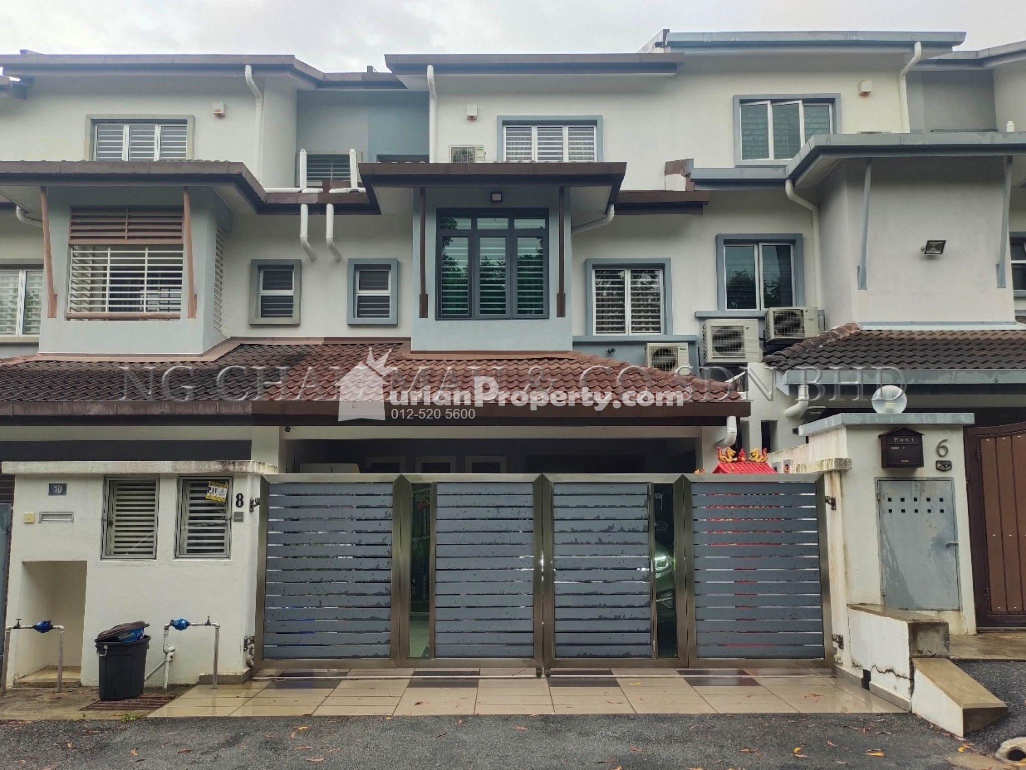 Terrace House For Auction at Section 9