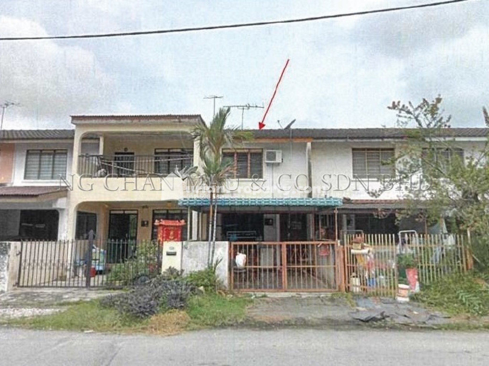 Terrace House For Auction at Taman Cempaka