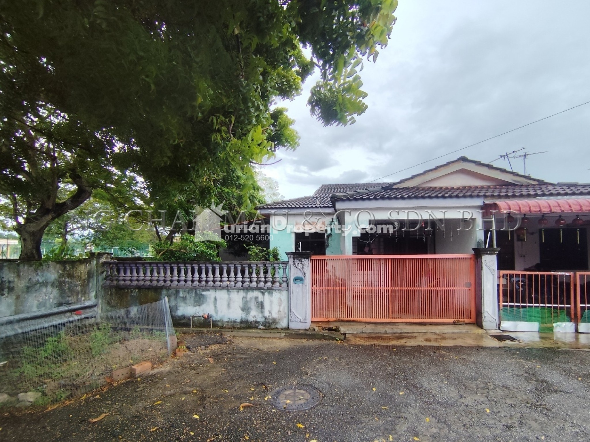 Semi D For Auction at Taman Bukit Minyak