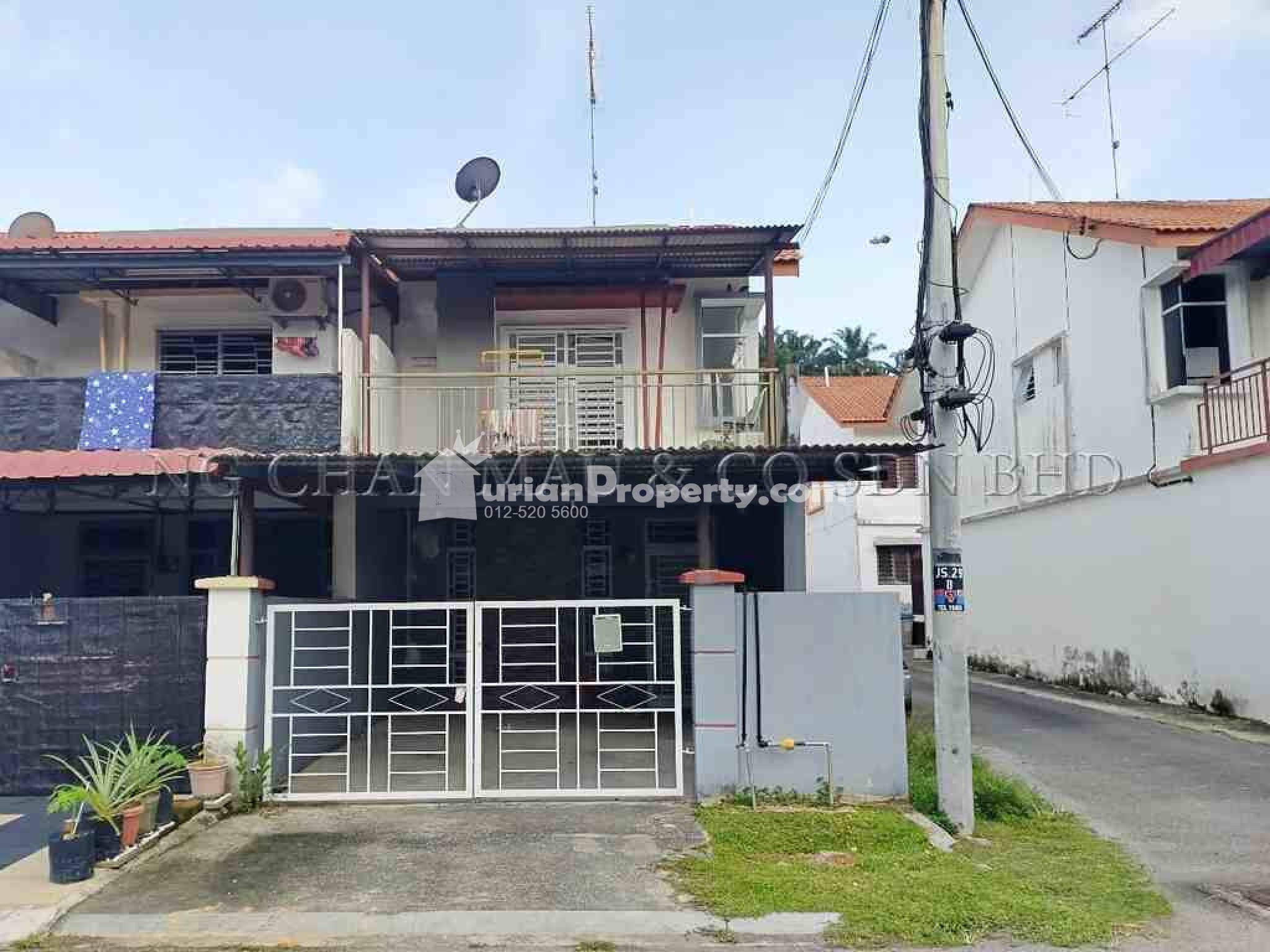 Terrace House For Auction at Taman Scientex