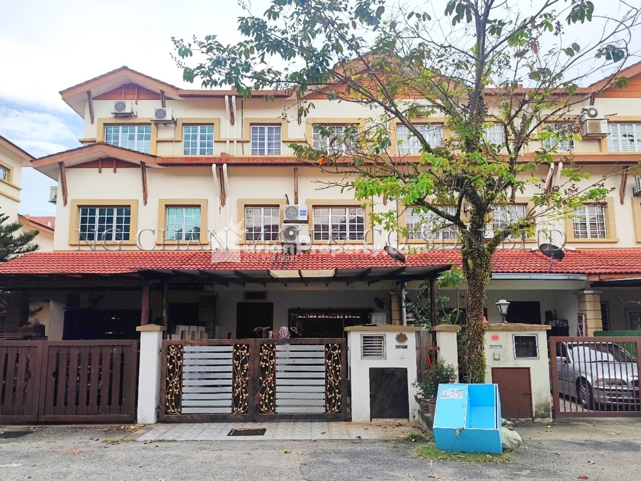 Terrace House For Auction at Taman Tasik Prima