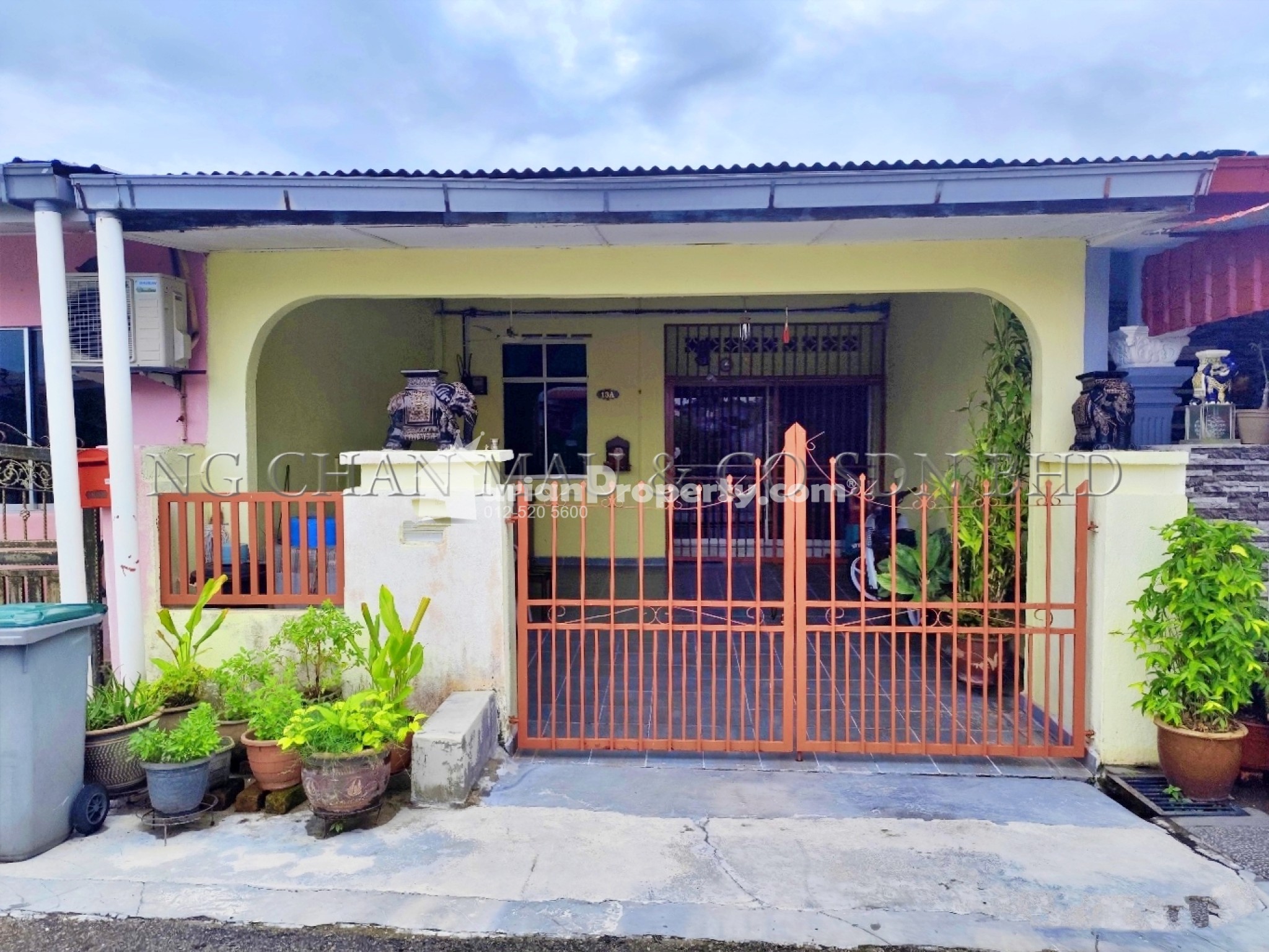 Terrace House For Auction at Taman Satria