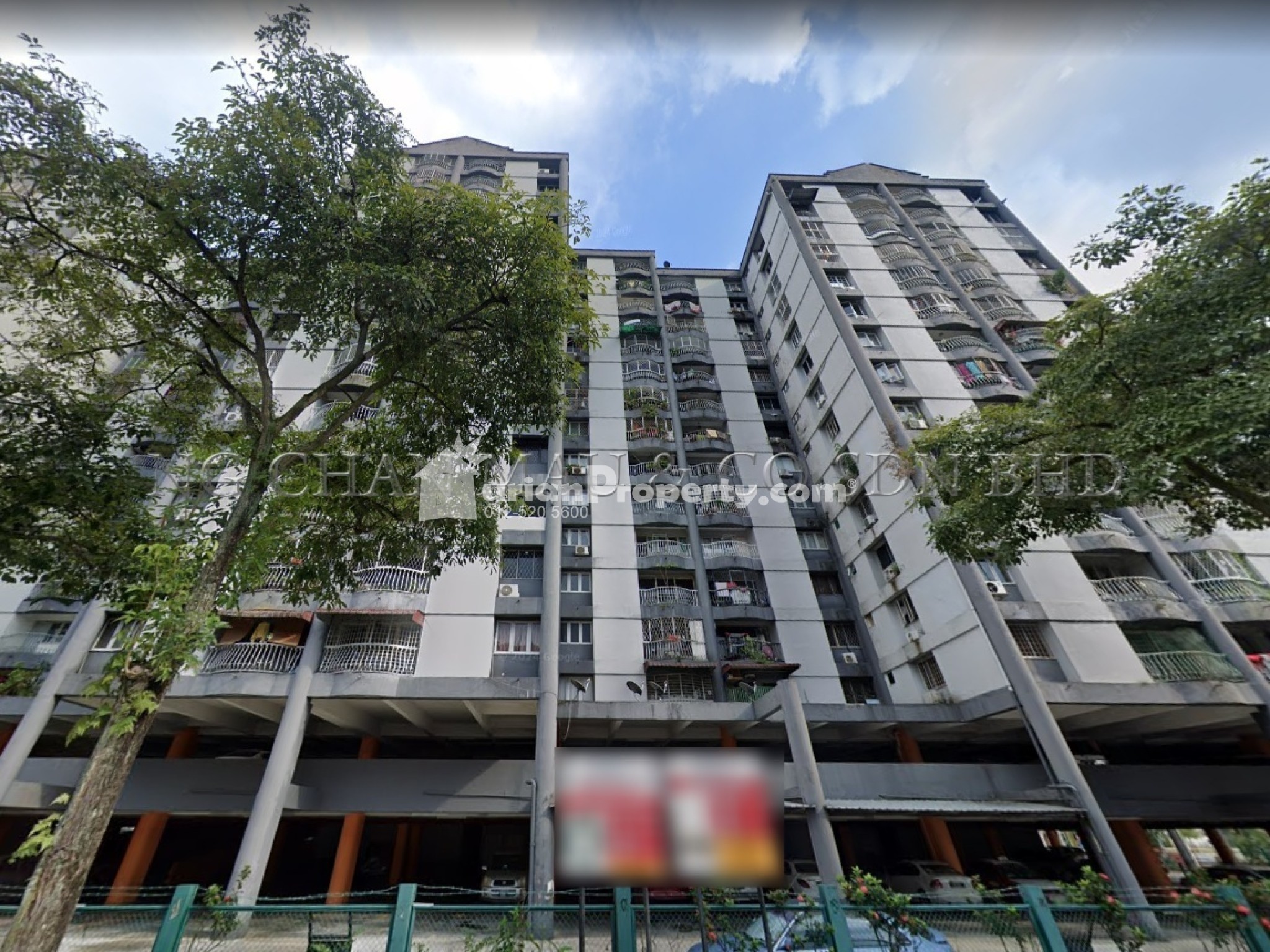 Condo For Auction at Grandeur Tower