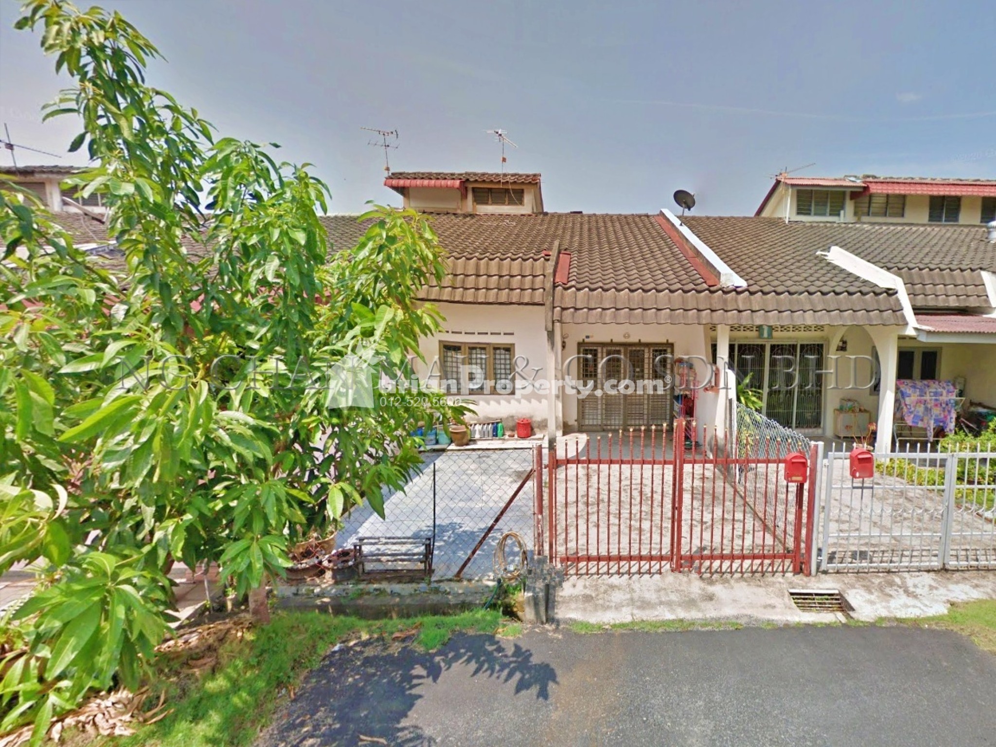 Terrace House For Auction at Taman Merdeka