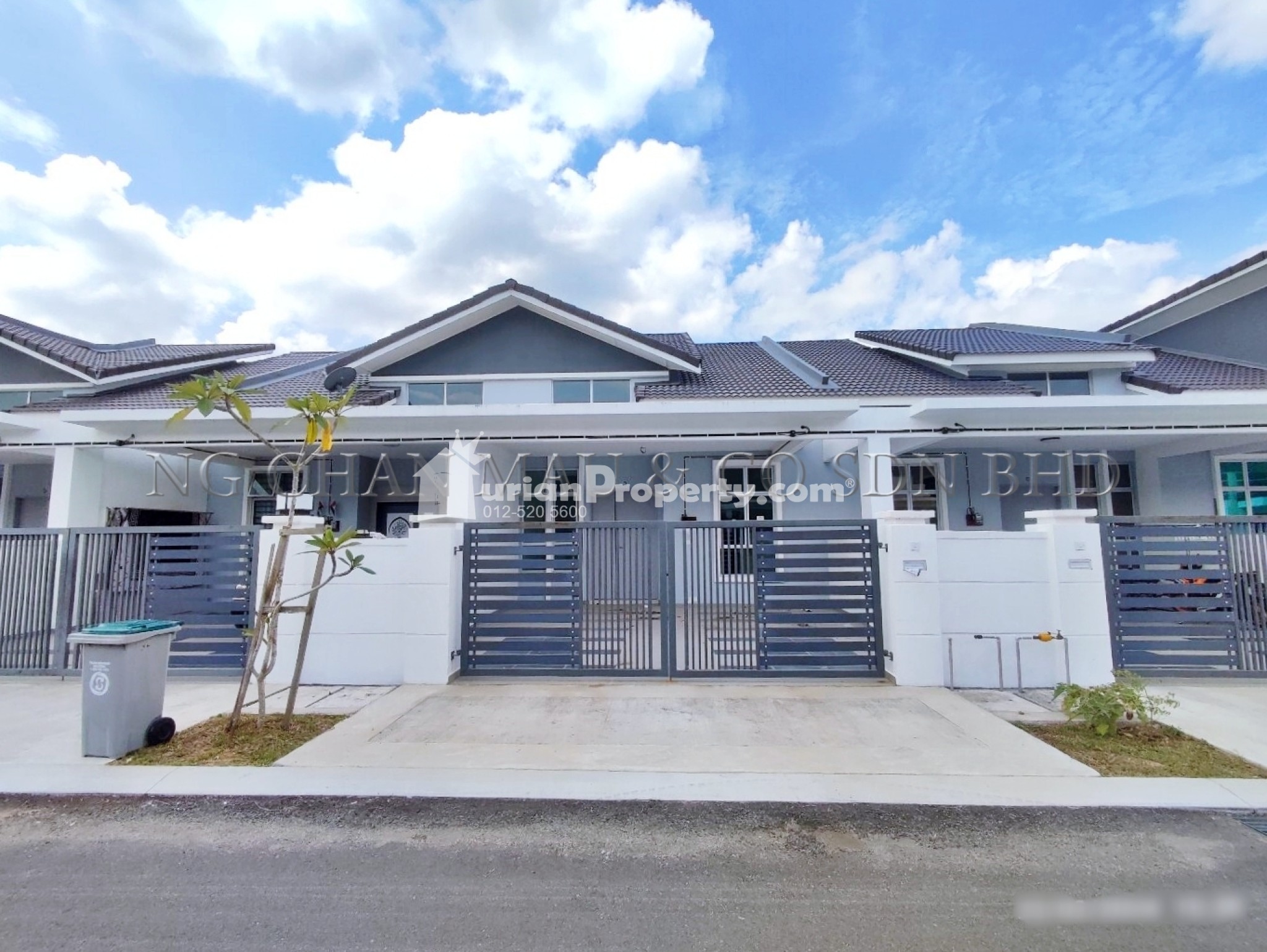 Terrace House For Auction at Taman Saujana Kluang