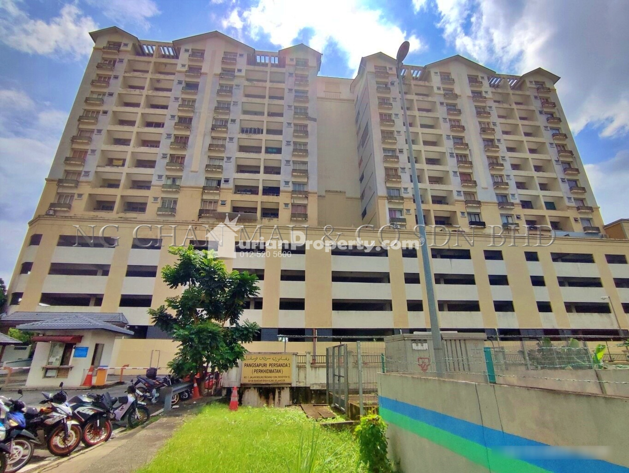 Serviced Residence For Auction at Persanda 3 Apartment