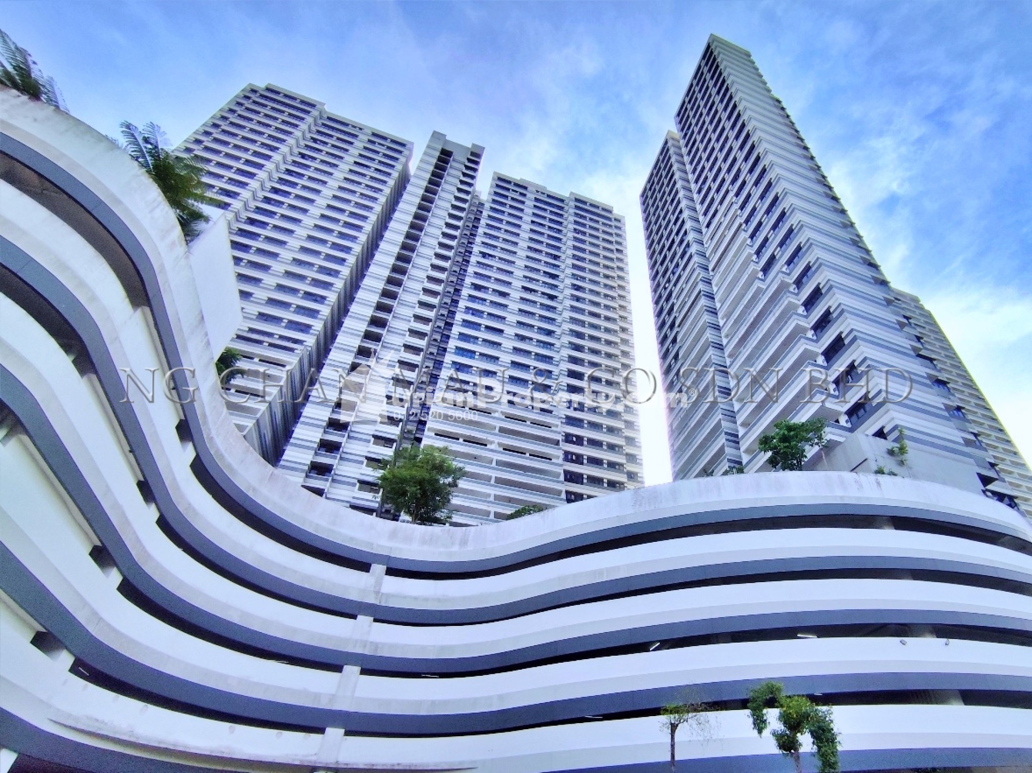 Apartment For Auction at Meridin Suites Residences