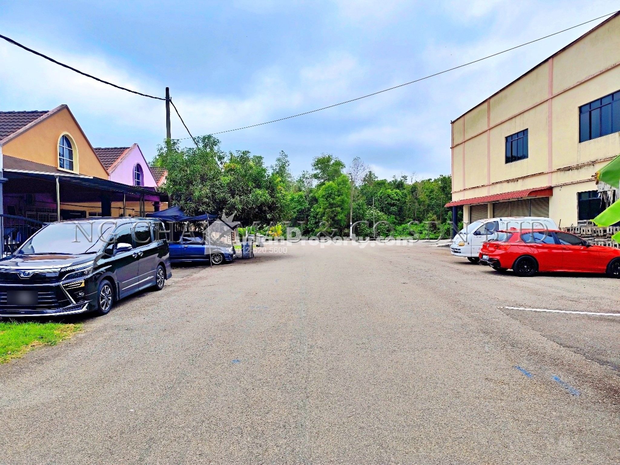 Terrace House For Auction at Segamat