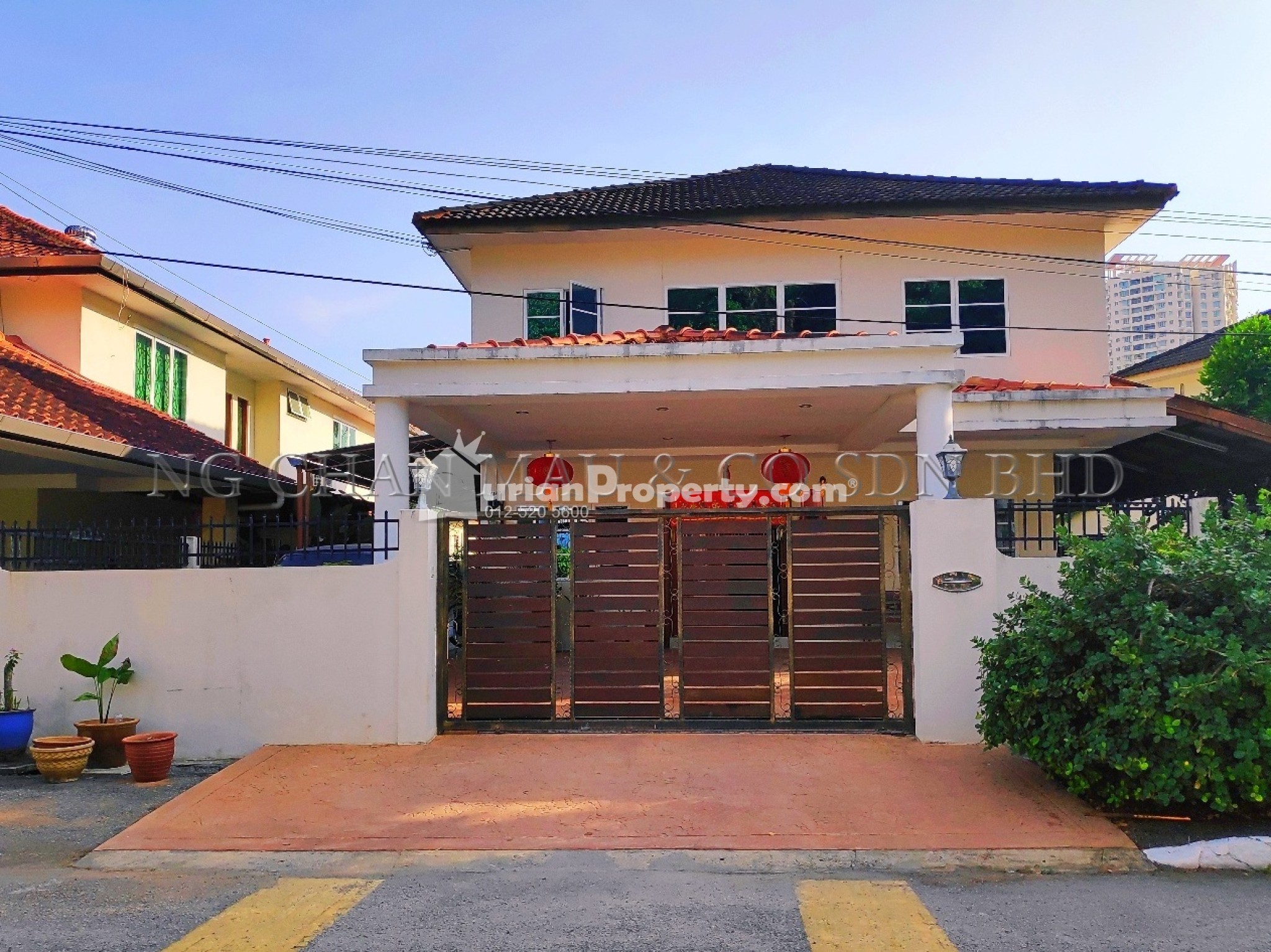 Bungalow House For Auction at Sungai Ara