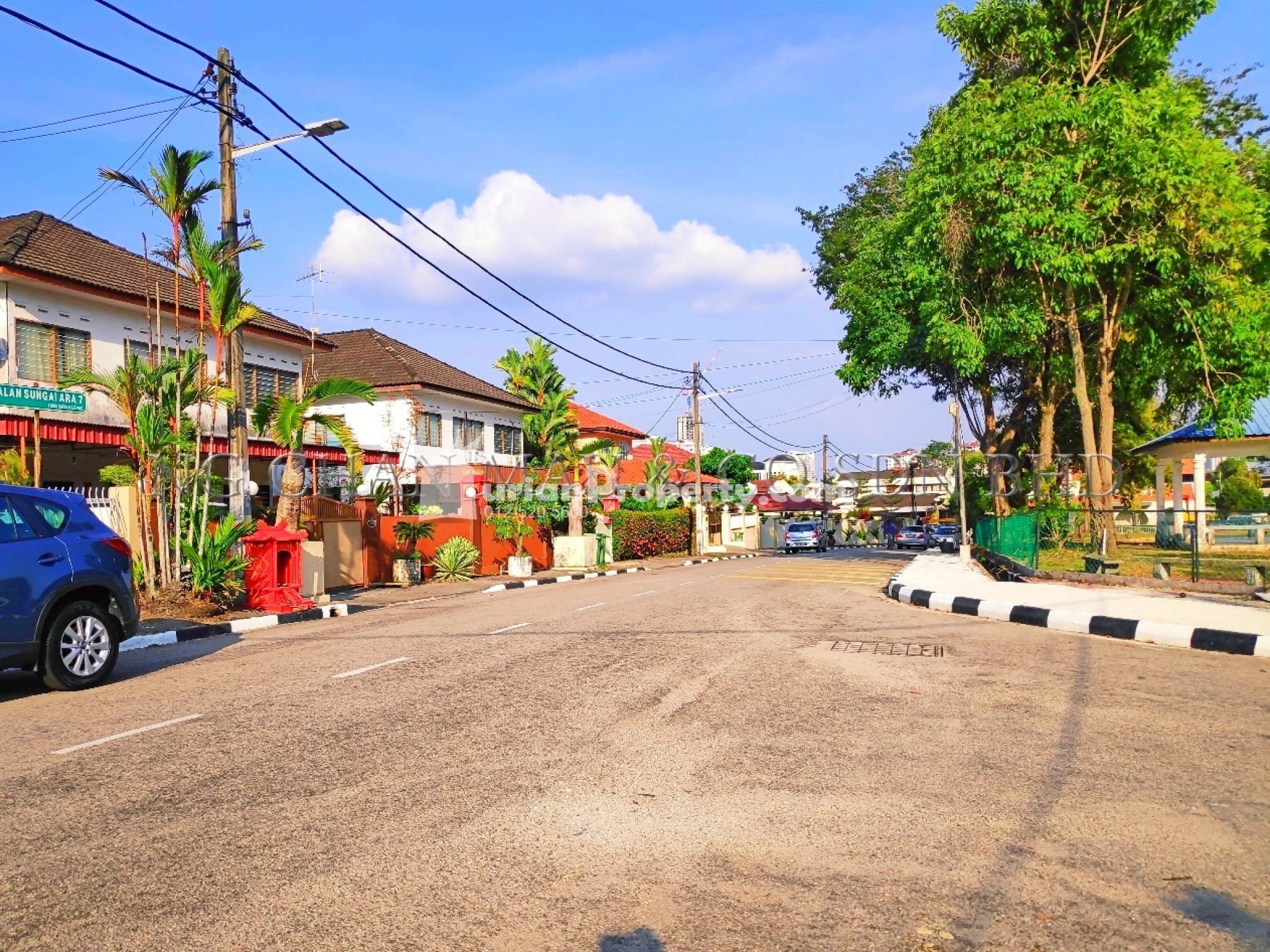 Bungalow House For Auction at Sungai Ara