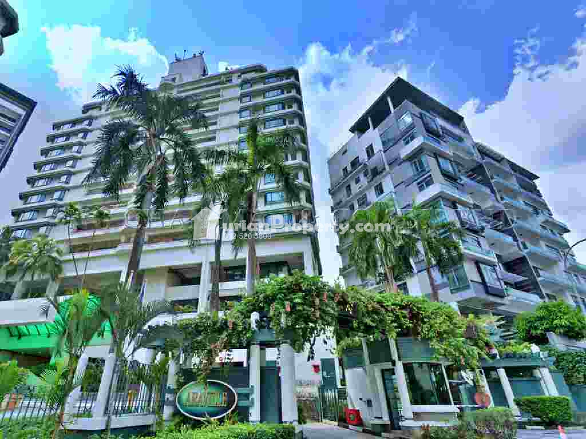 Condo For Auction at Araville