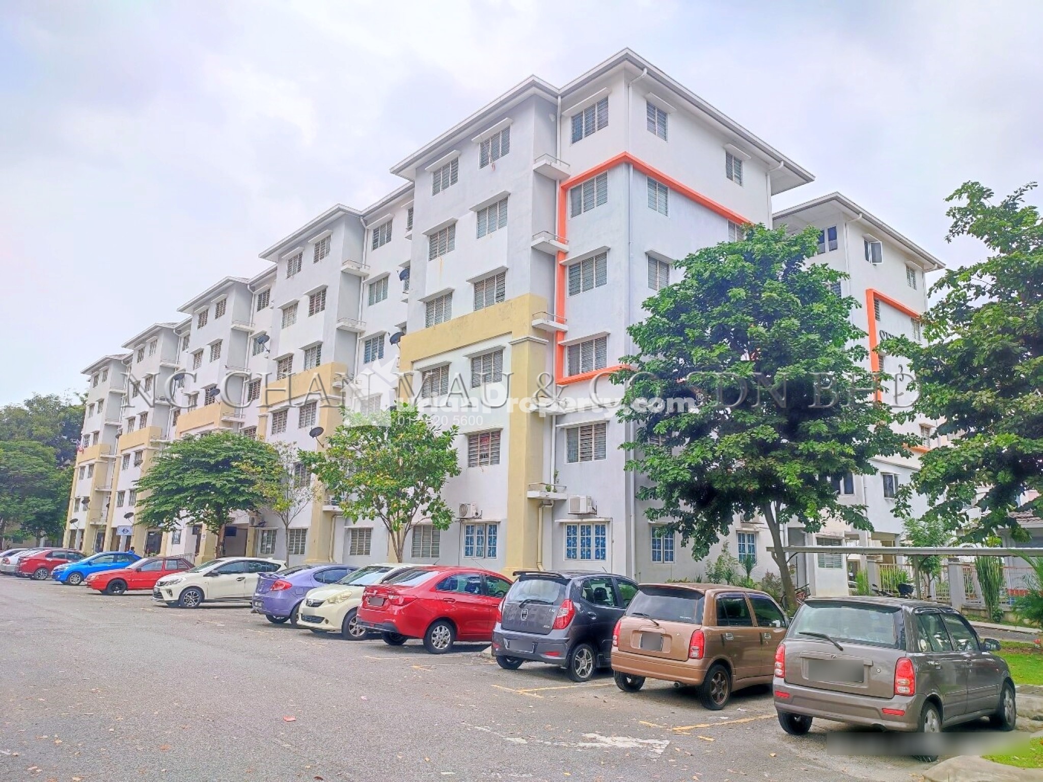 Flat For Auction at Pangsapuri Seroja