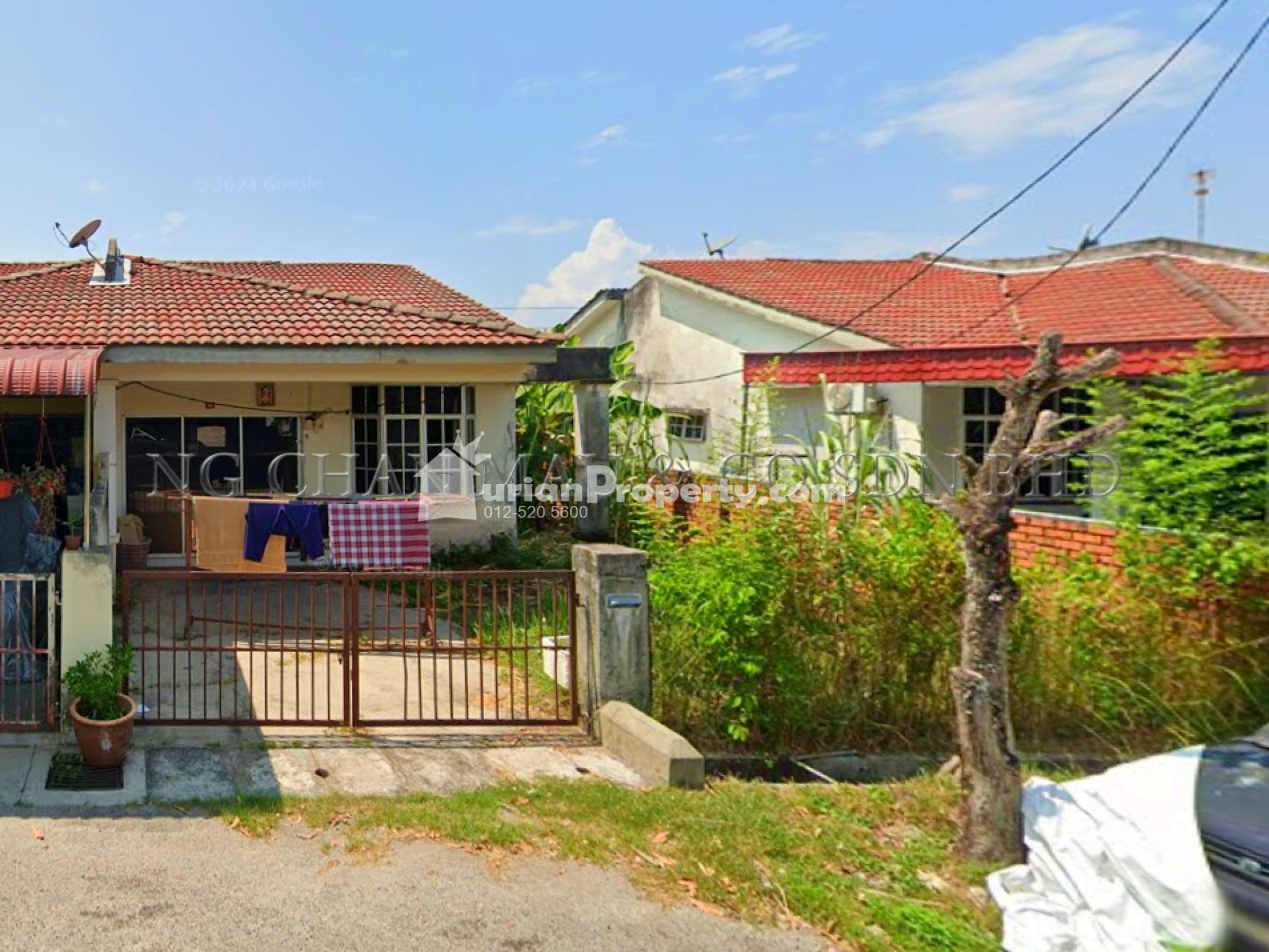 Terrace House For Auction at Taman Kledang