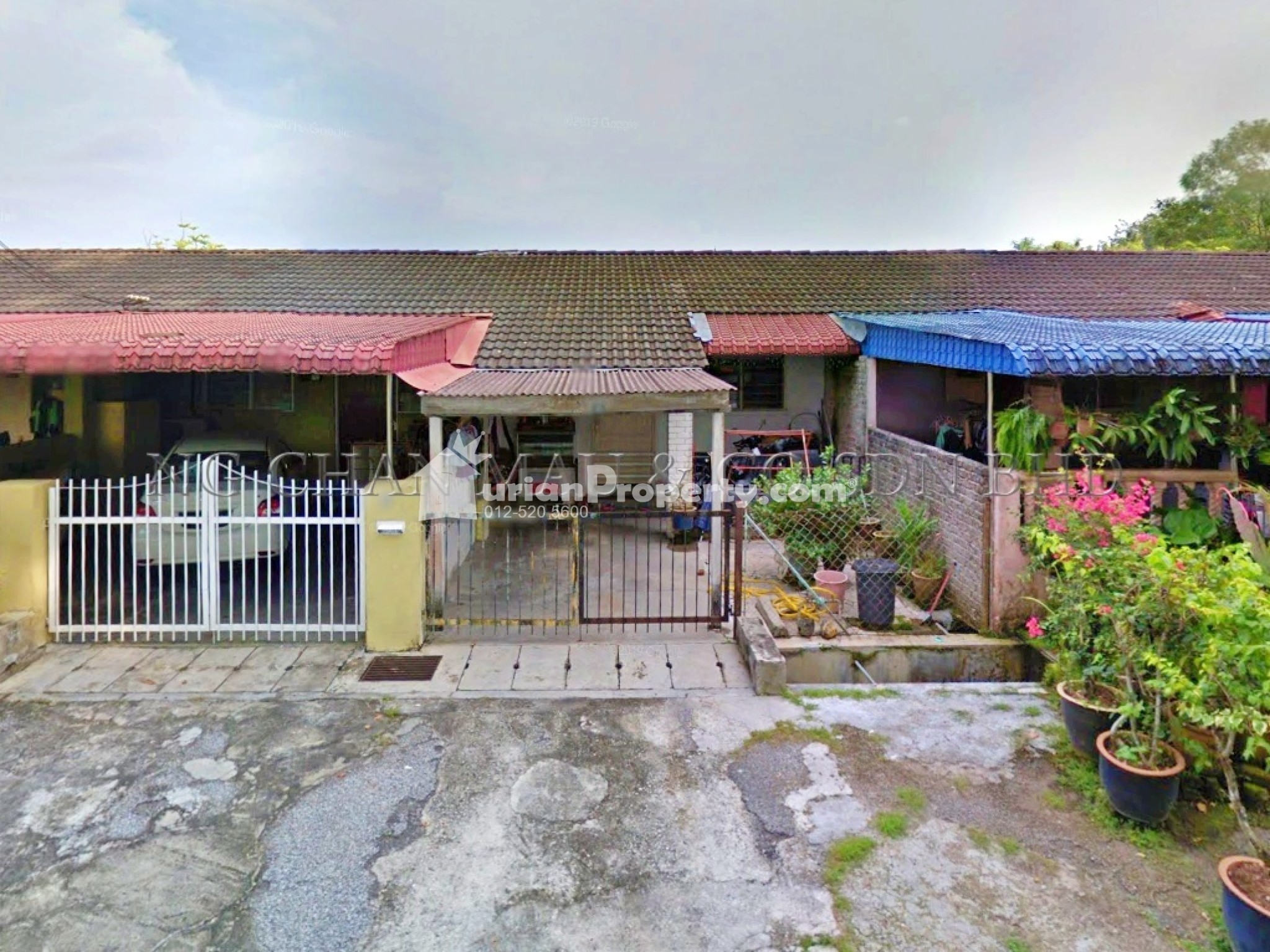 Terrace House For Auction at Taman Desa Pinji