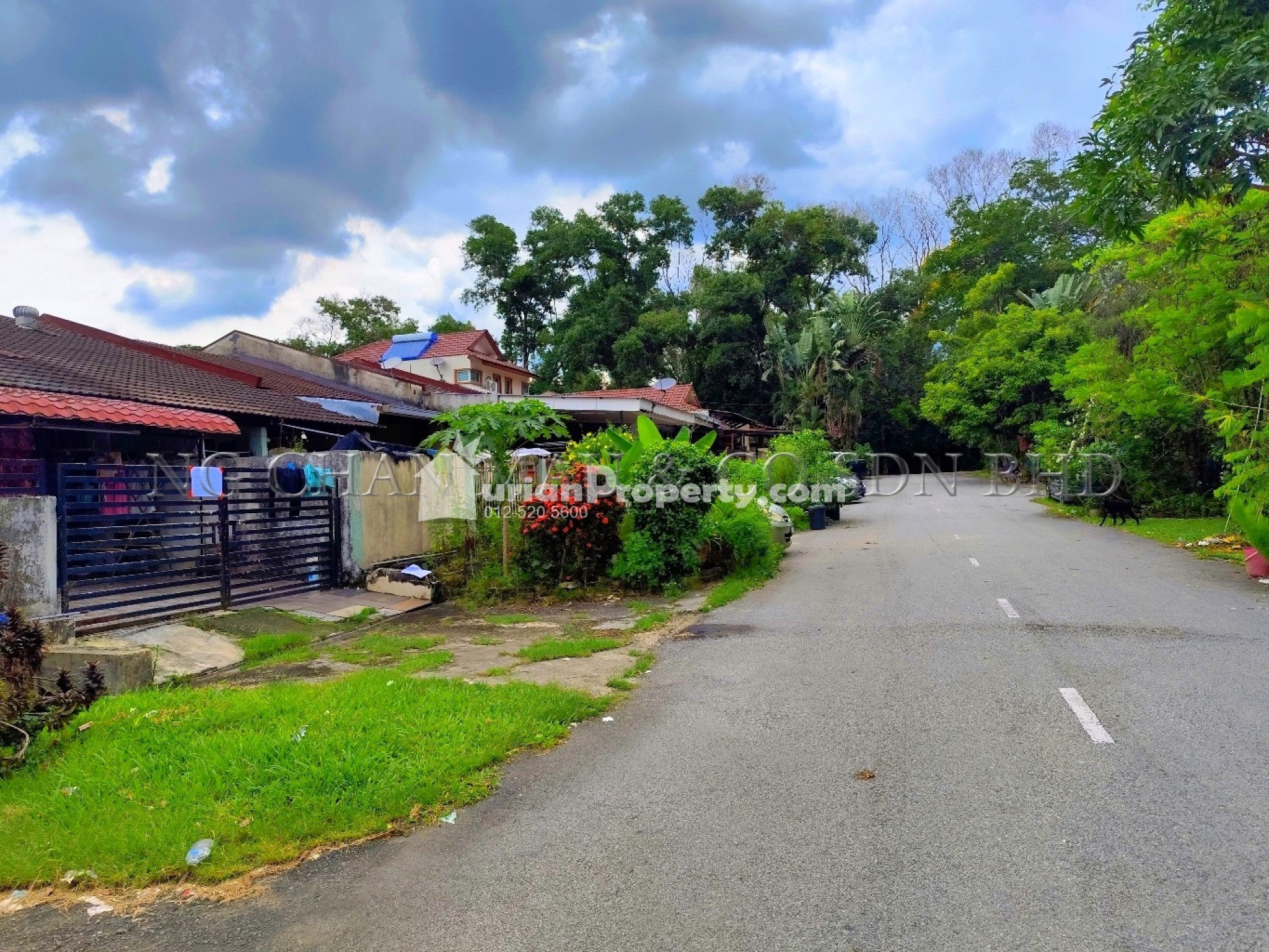 Terrace House For Auction at Taman Kajang Utama