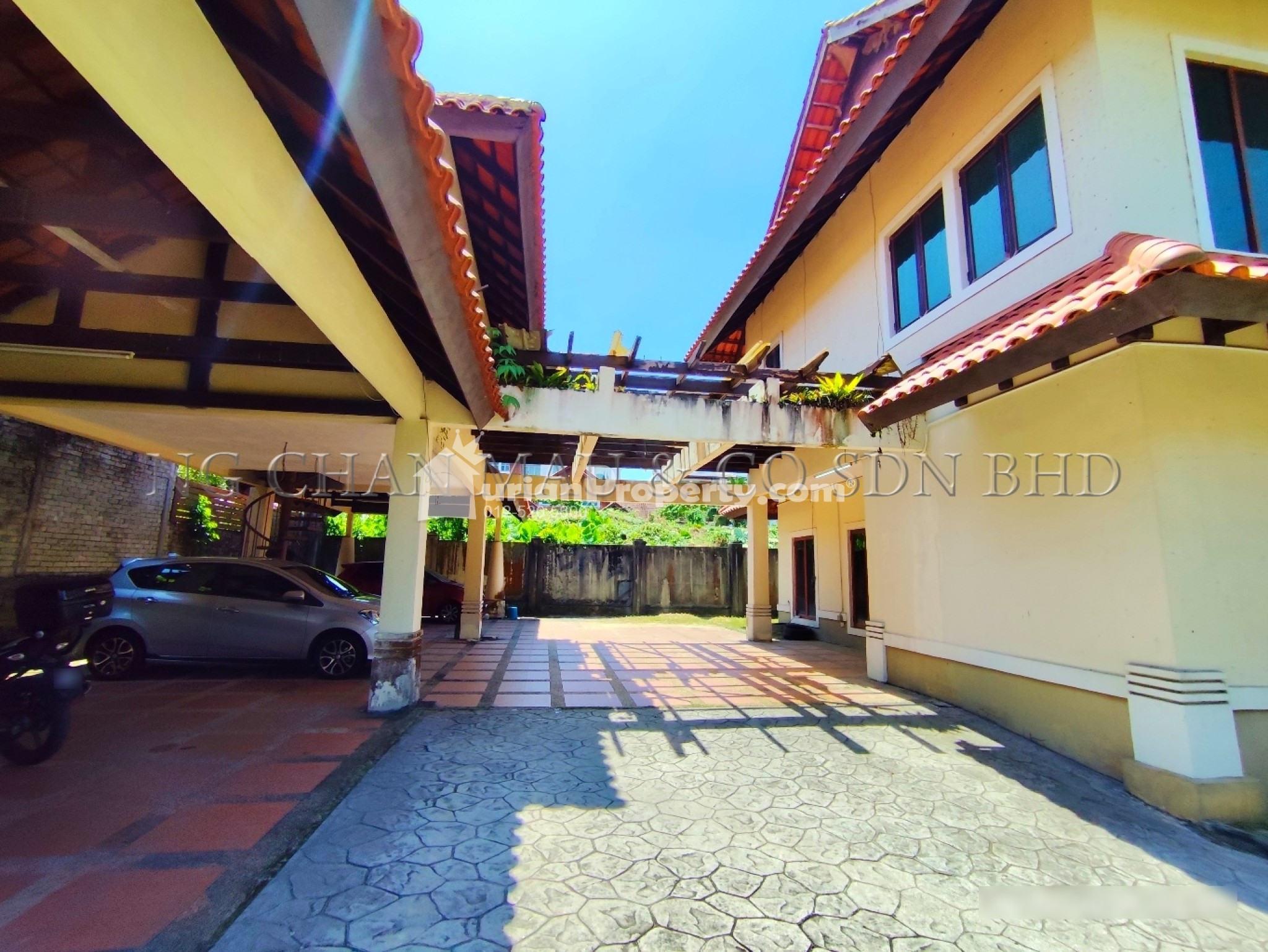 Bungalow House For Auction at Kampung Sungai Penchala