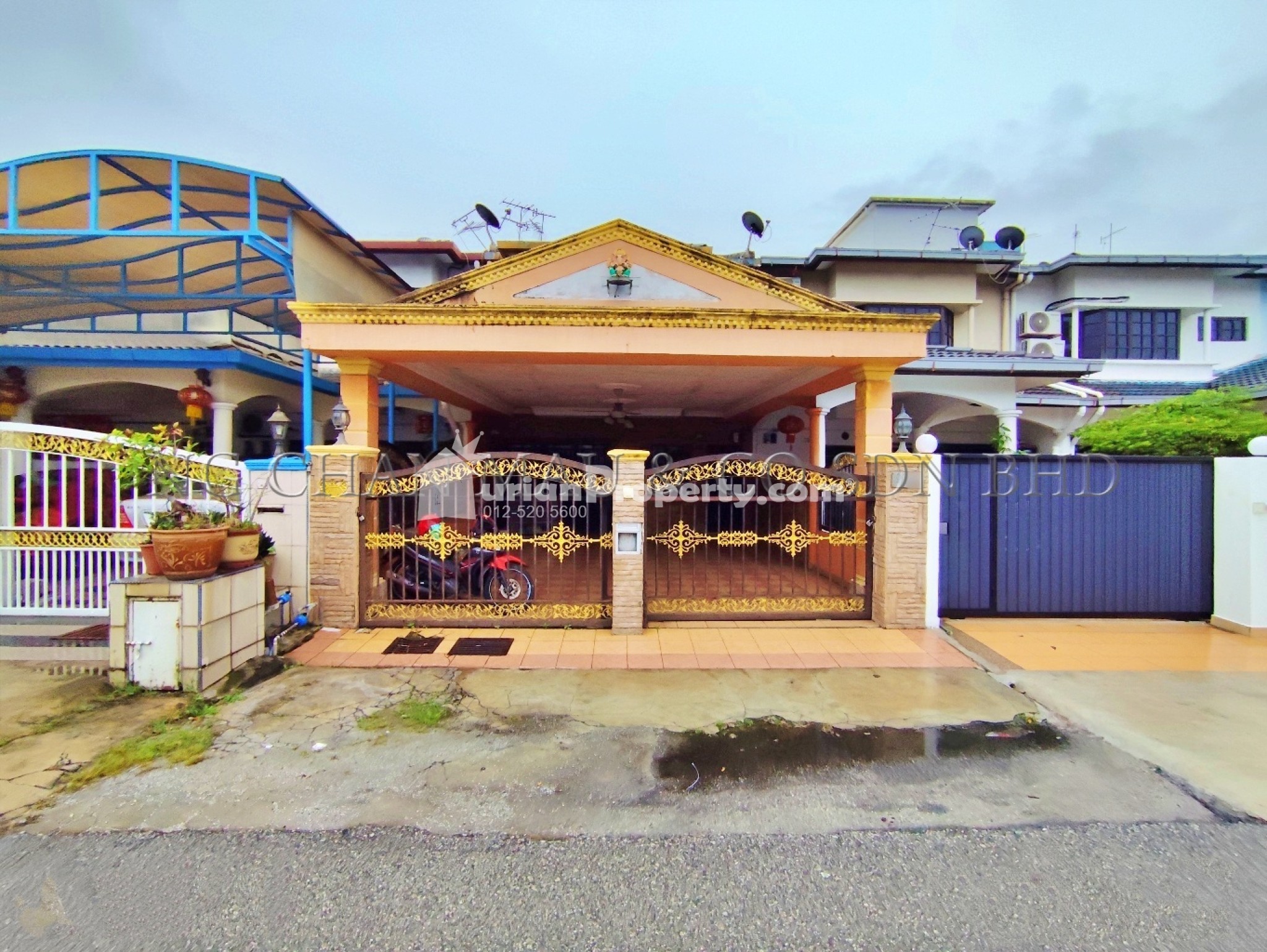 Terrace House For Auction at Taman Bayu Perdana