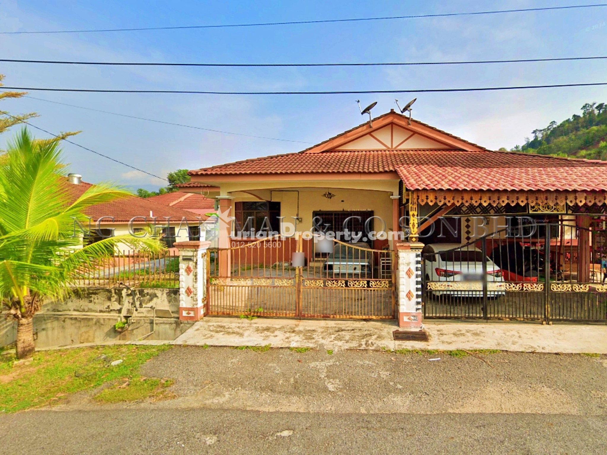 Bungalow House For Auction at Taman Seroja