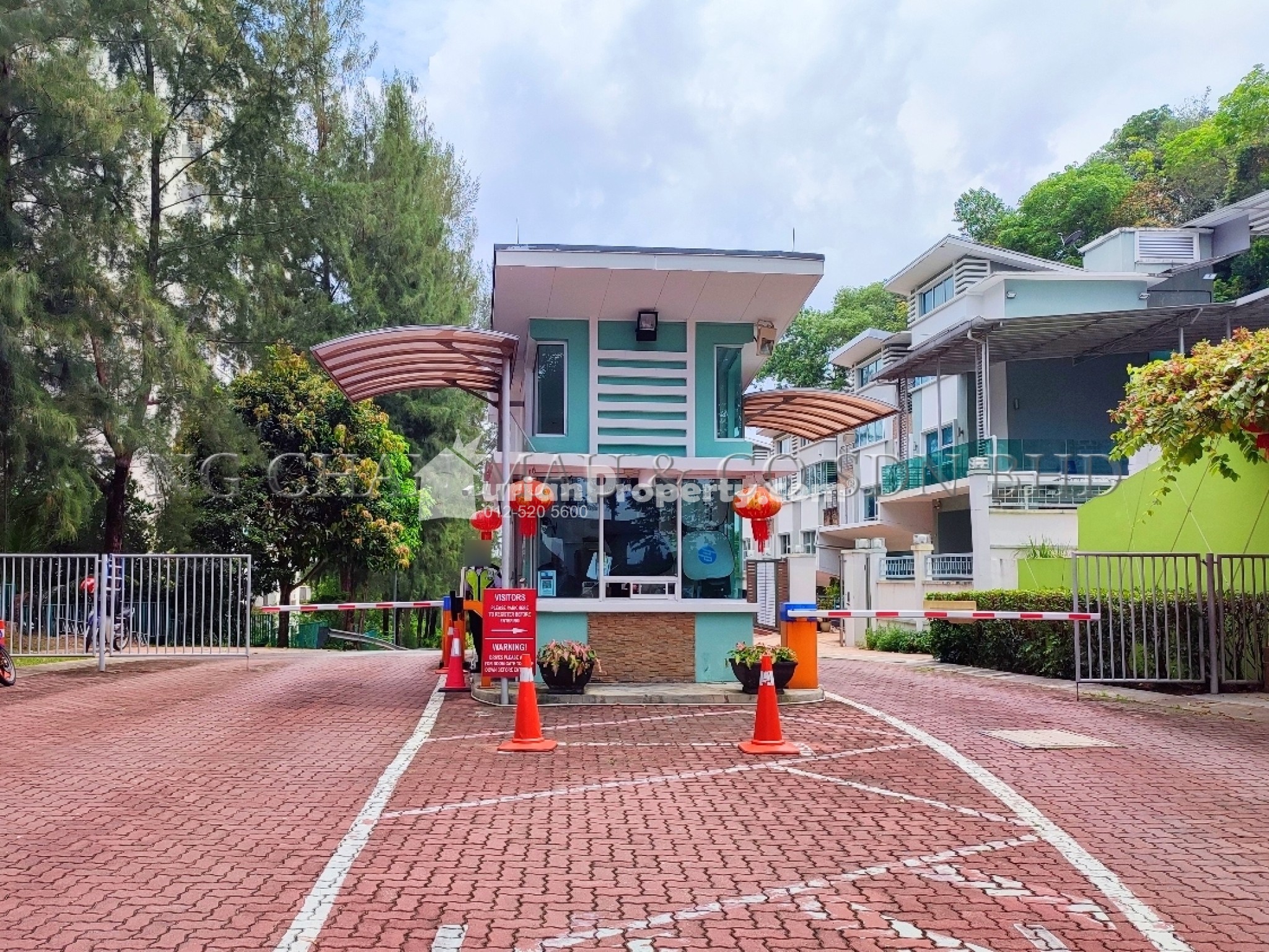 Terrace House For Auction at D'Boulevard