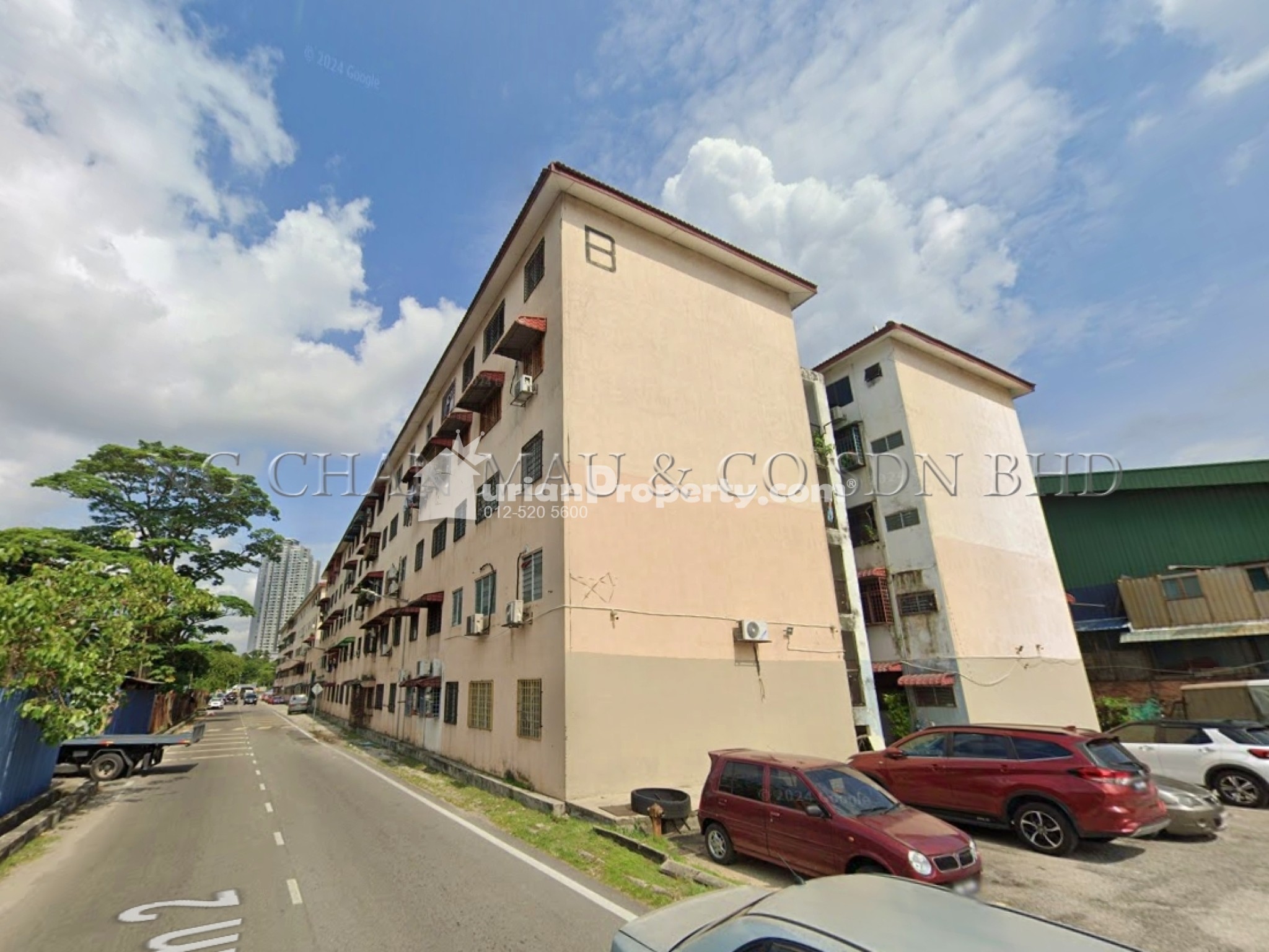 Flat For Auction at Selayang Makmur Apartment