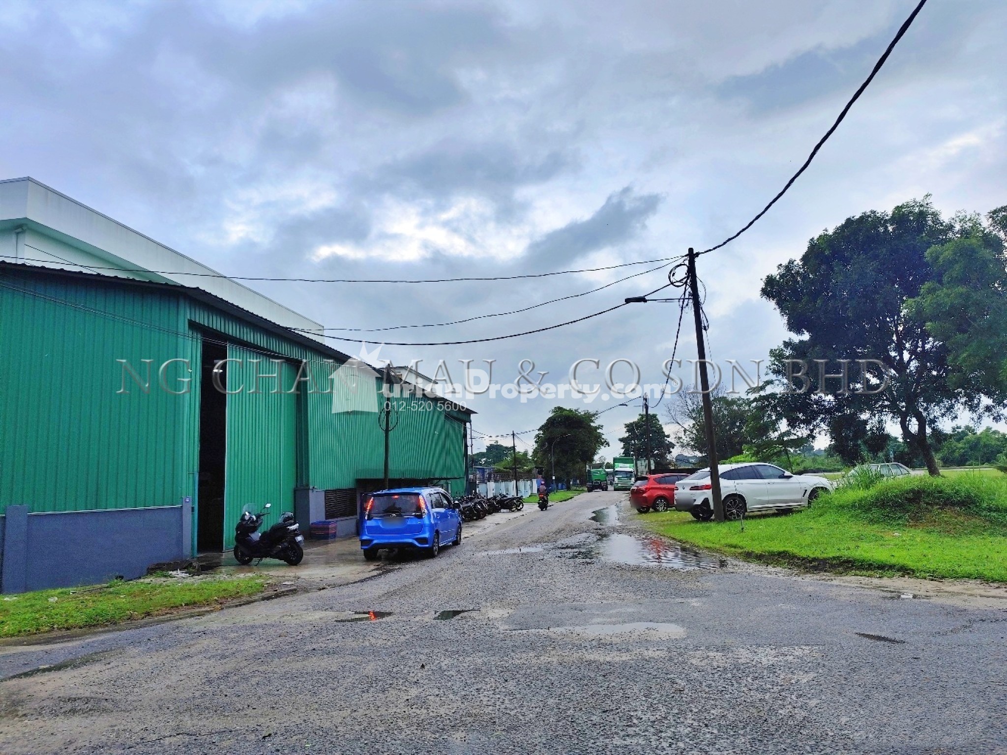 Detached Factory For Auction at Taiping