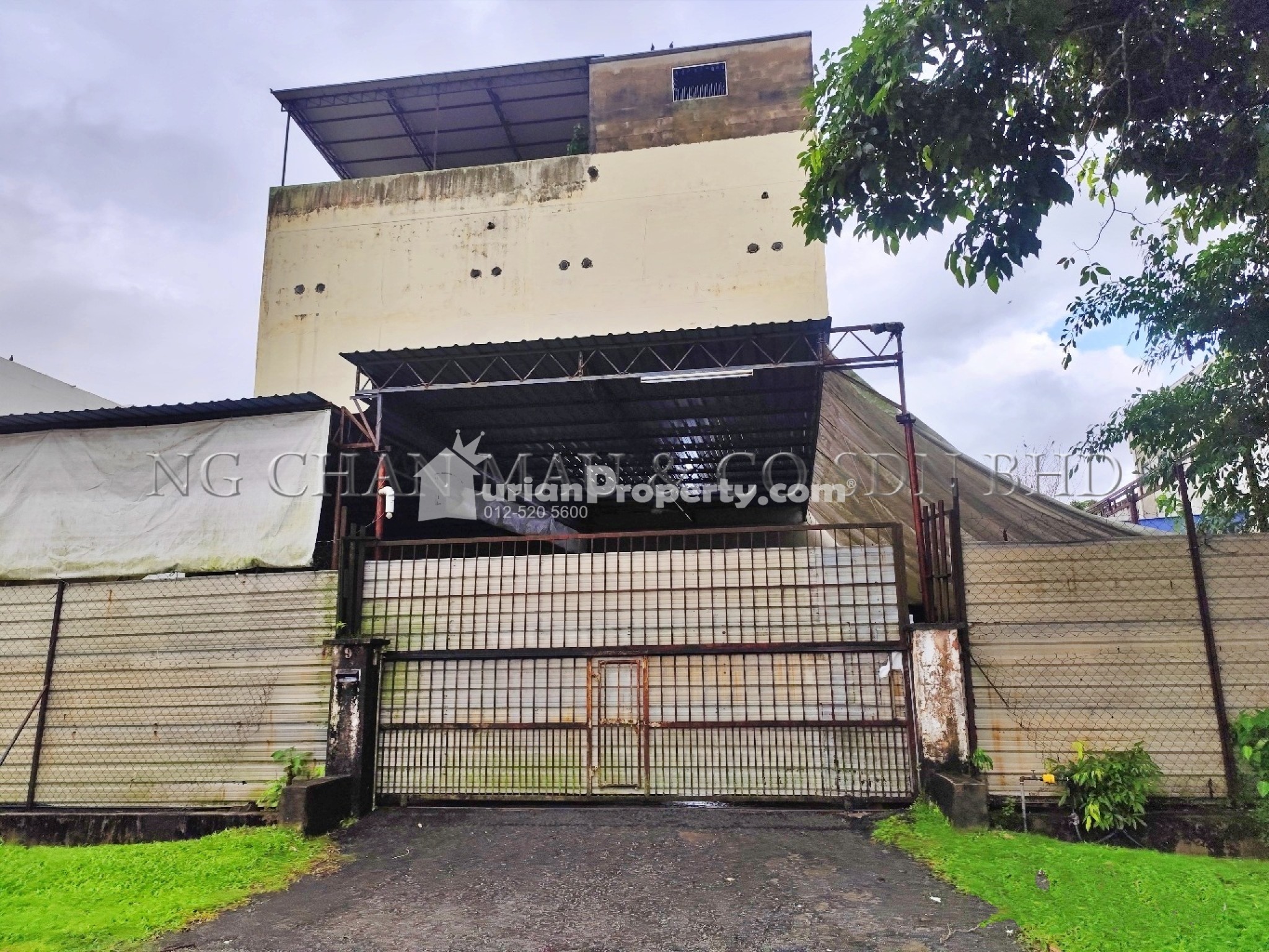 Detached Factory For Auction at Taiping