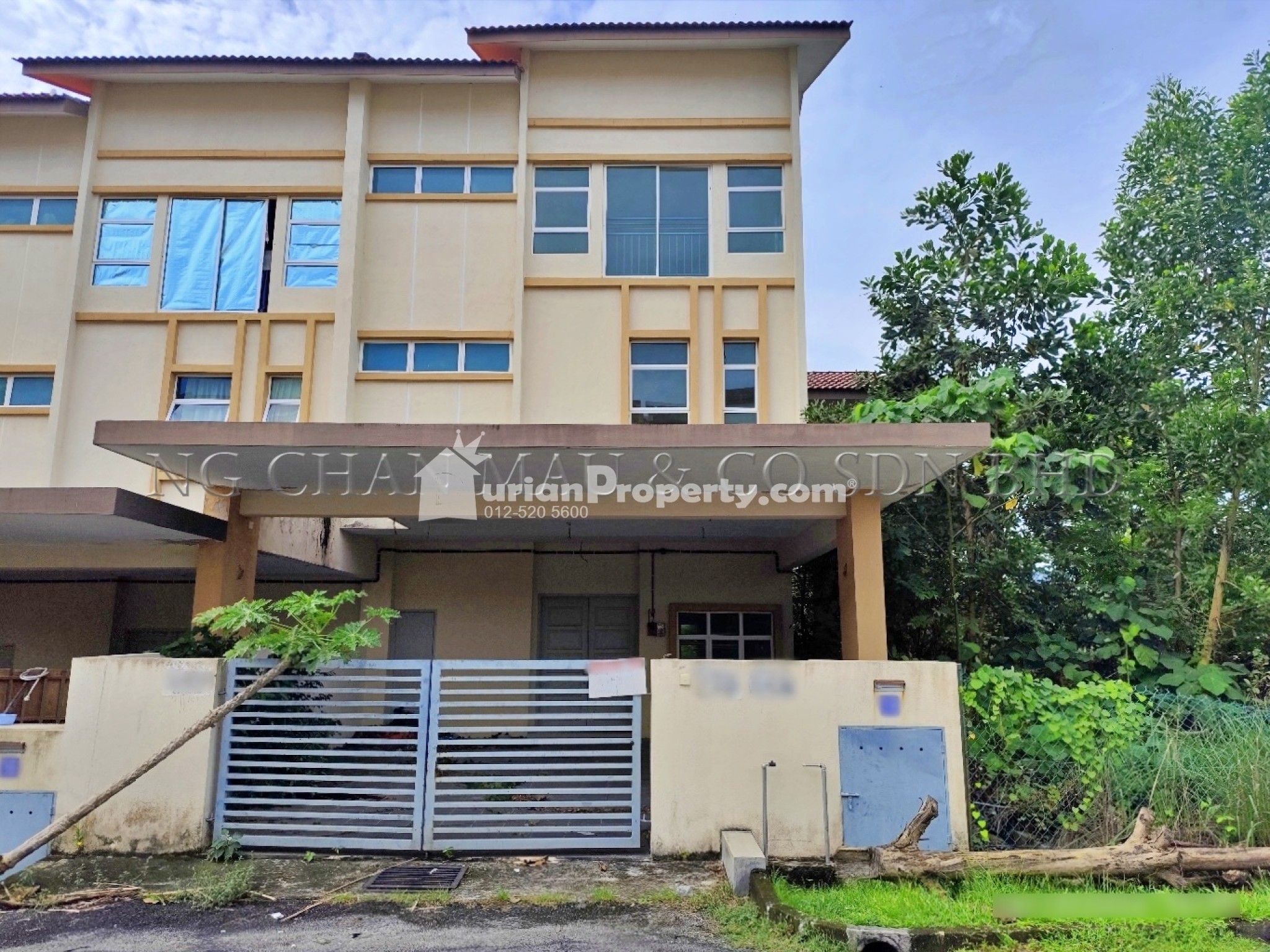 Terrace House For Auction at Taman Bukit Mantin