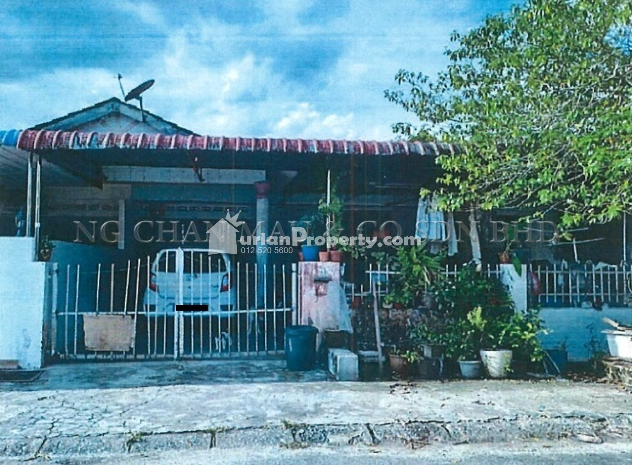 Terrace House For Auction at Taman Tupai Mas