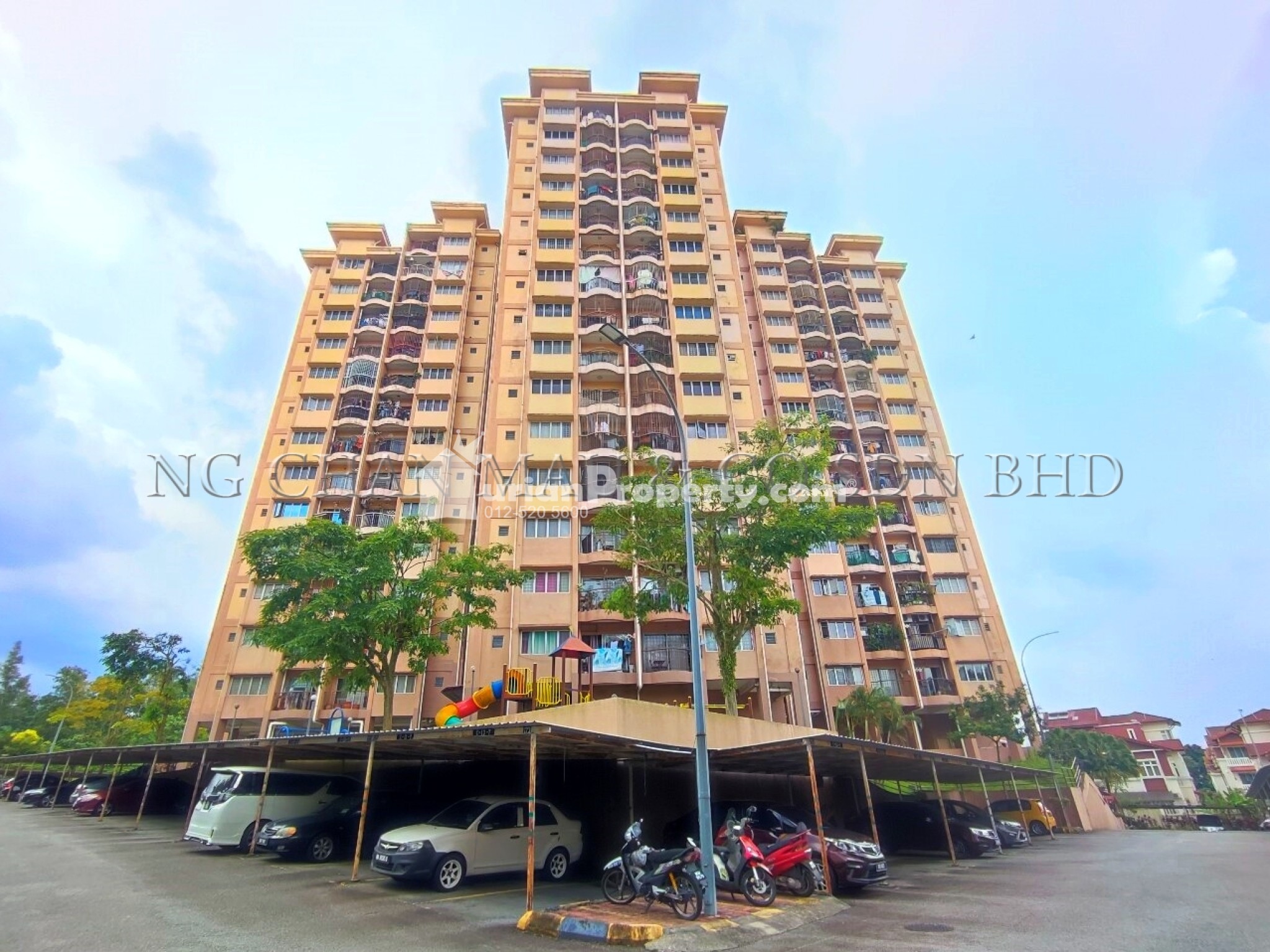 Apartment For Auction at Kristal Heights