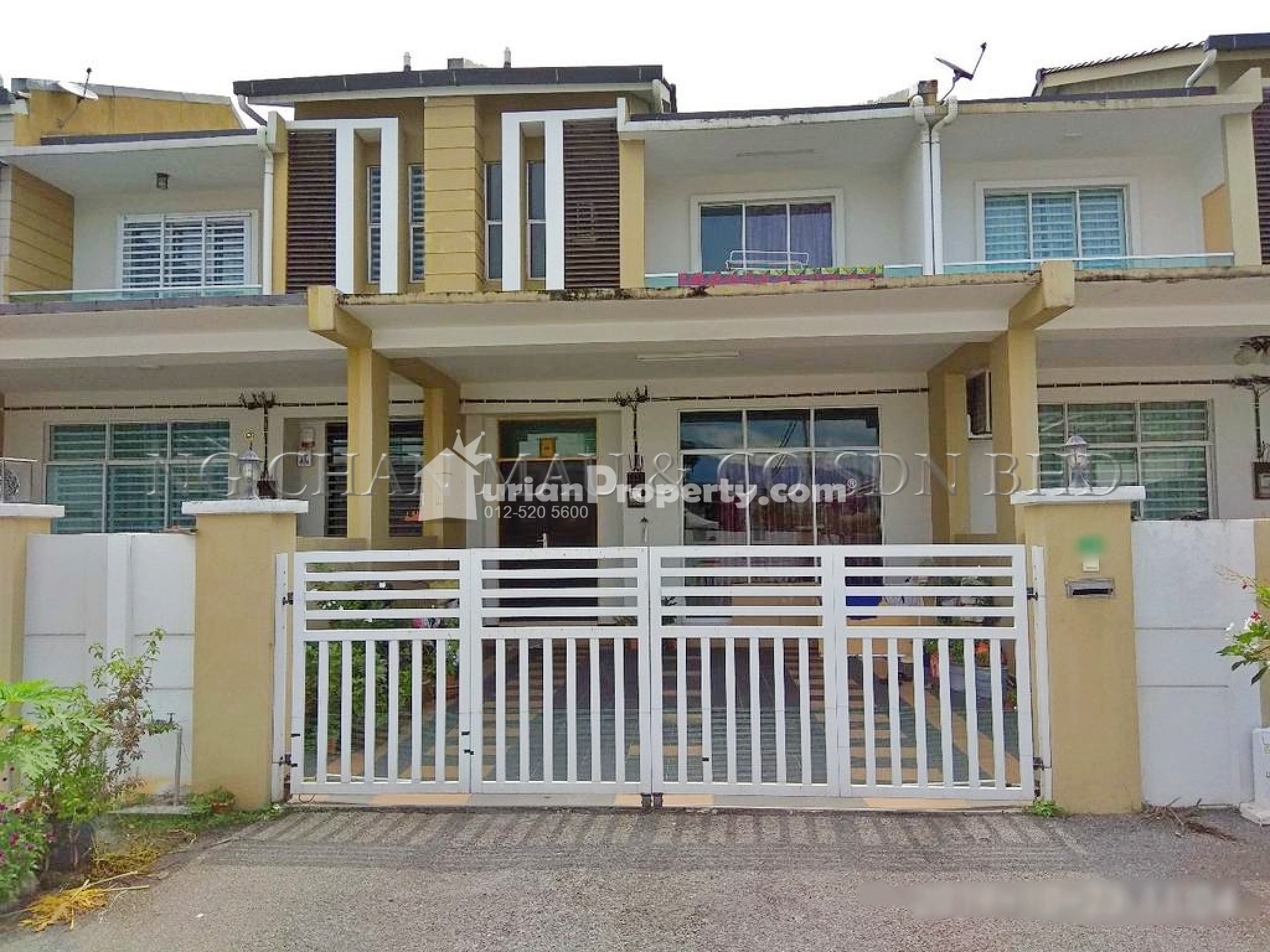 Terrace House For Auction at Tawas Impiana