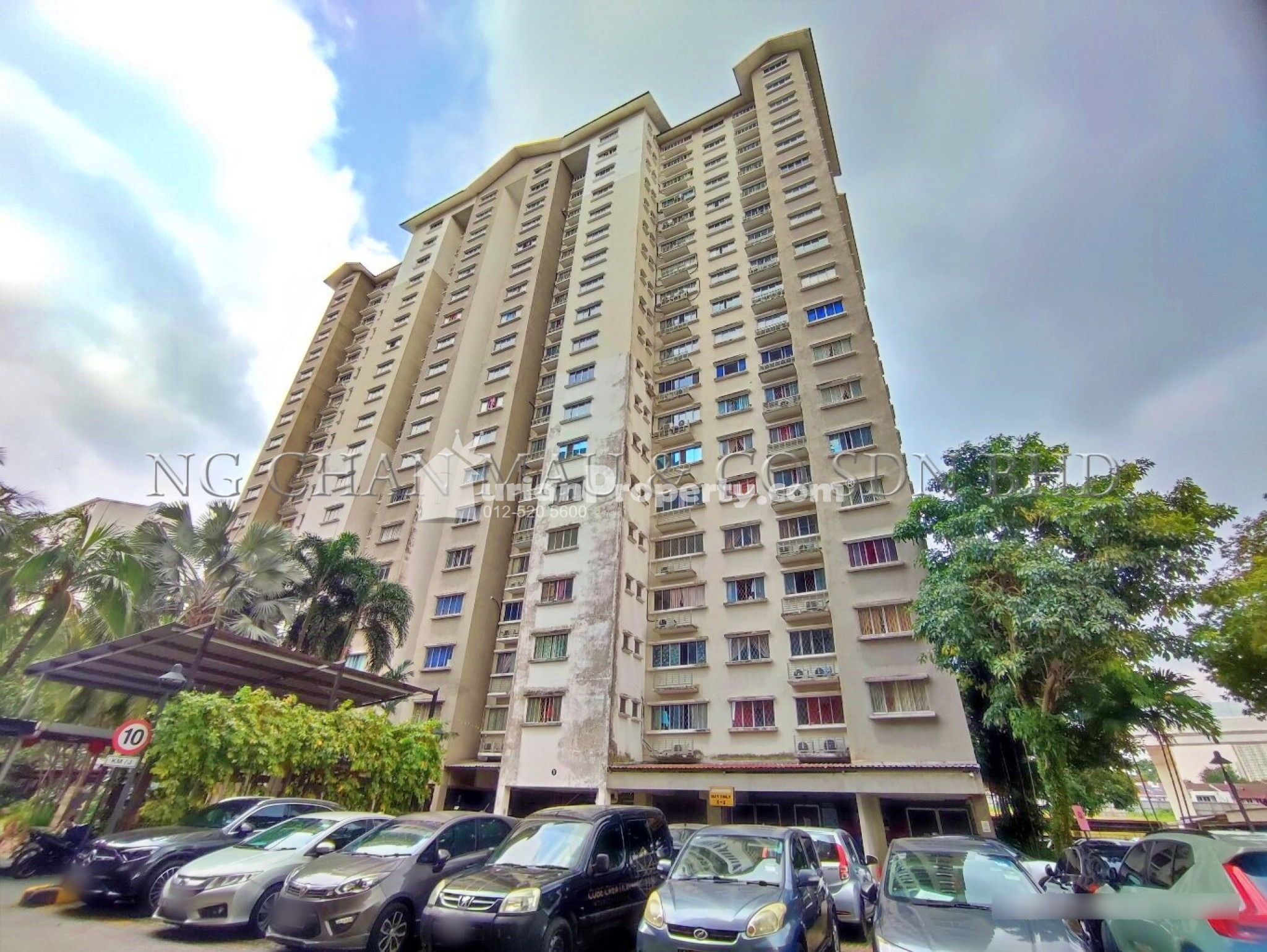 Apartment For Auction at Puncak Damansara