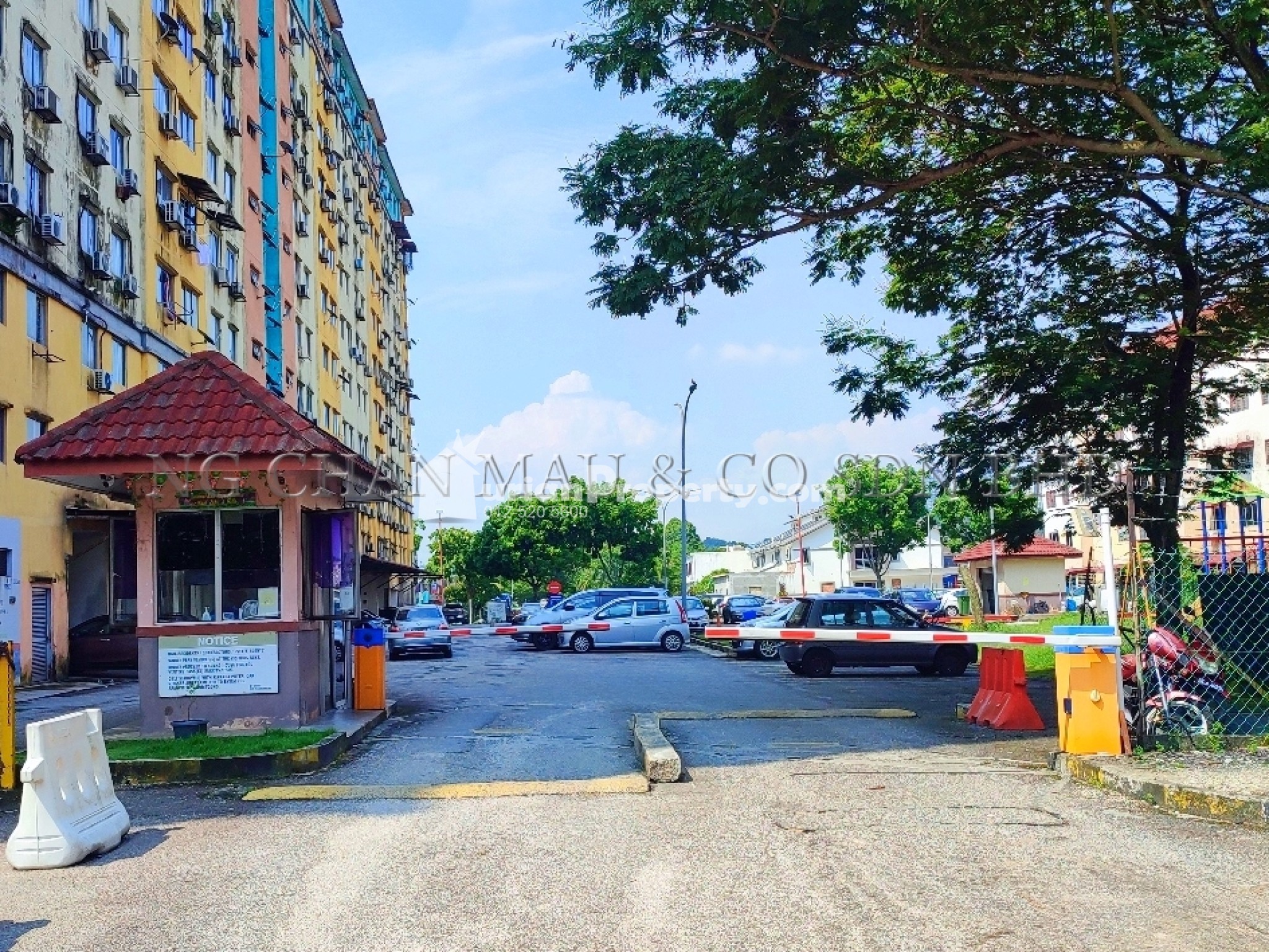 Apartment For Auction at Kinrara Putri