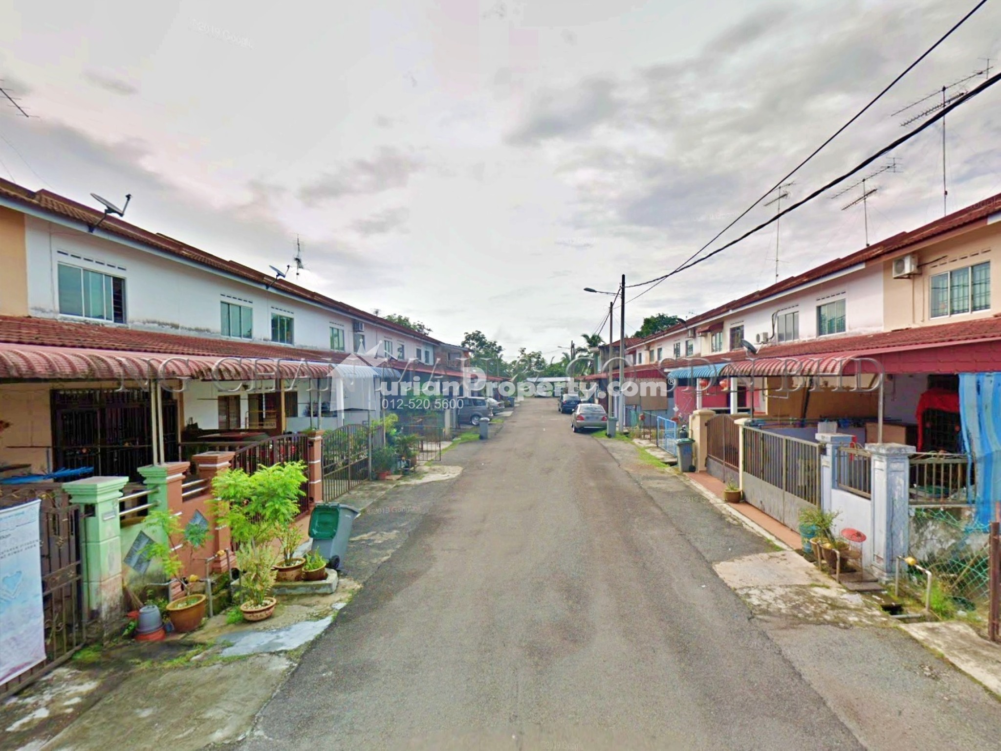 Terrace House For Auction at Simpang Renggam