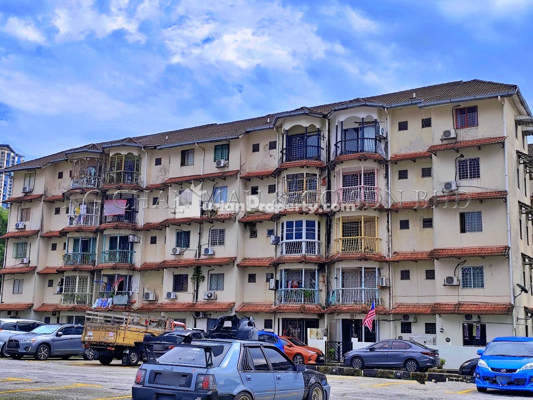 Apartment For Auction at Sri Kenanga Apartment