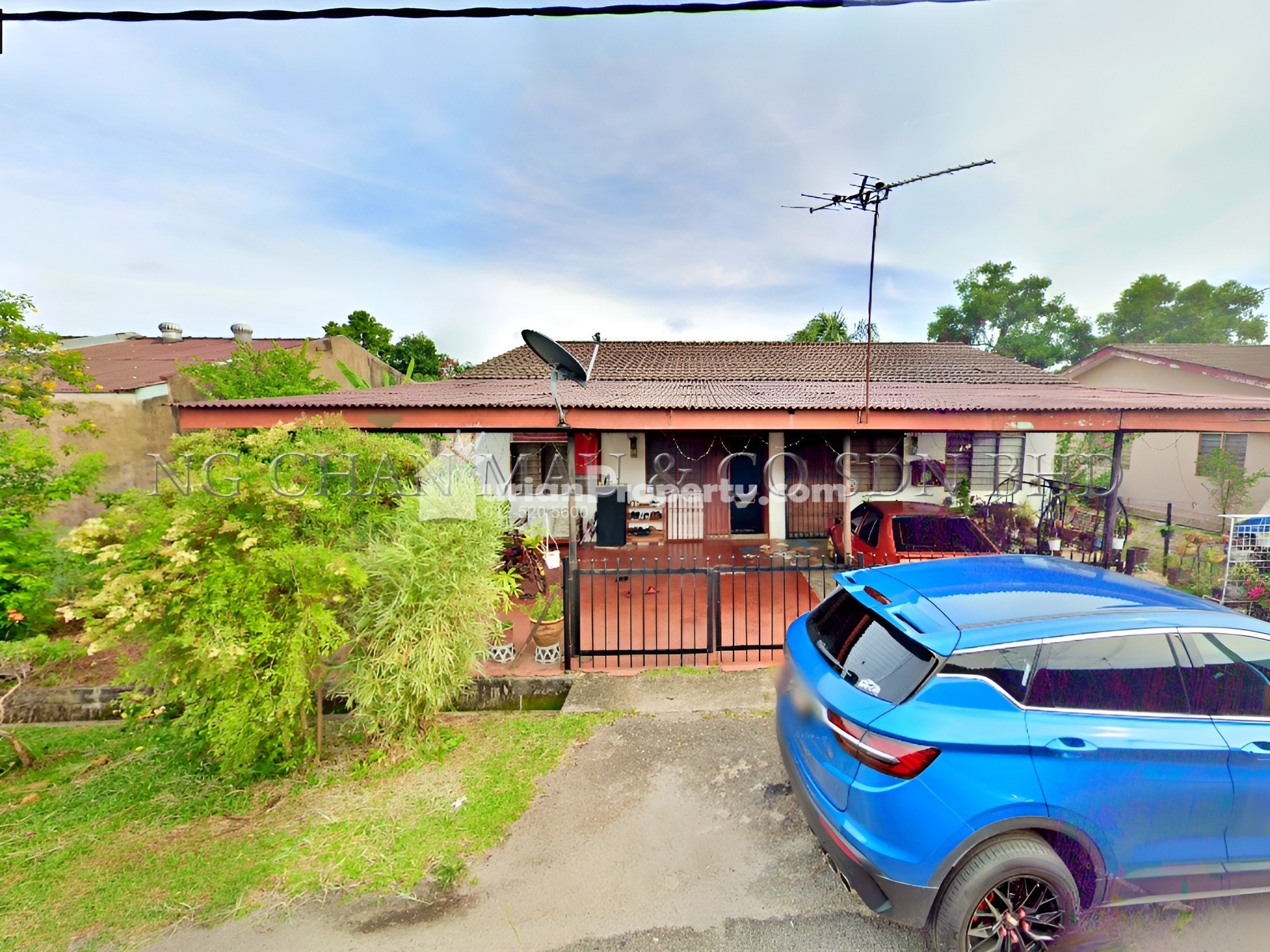 Terrace House For Auction at Taman Keladi