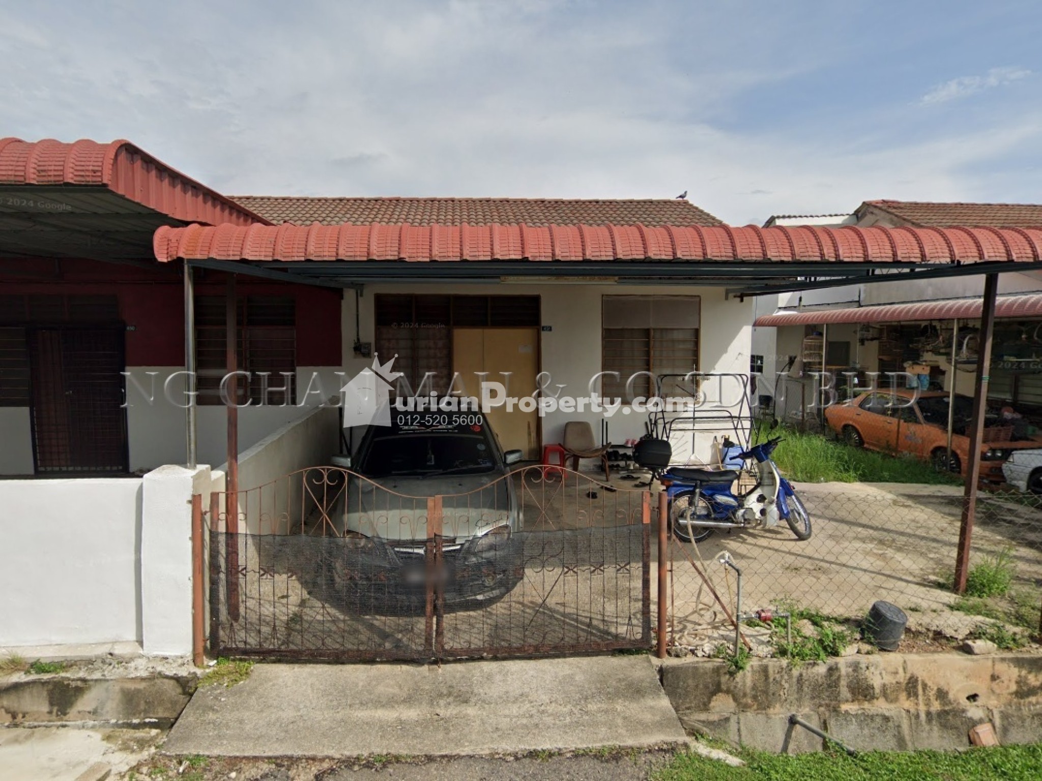 Terrace House For Auction at Taman Kelisa Ria