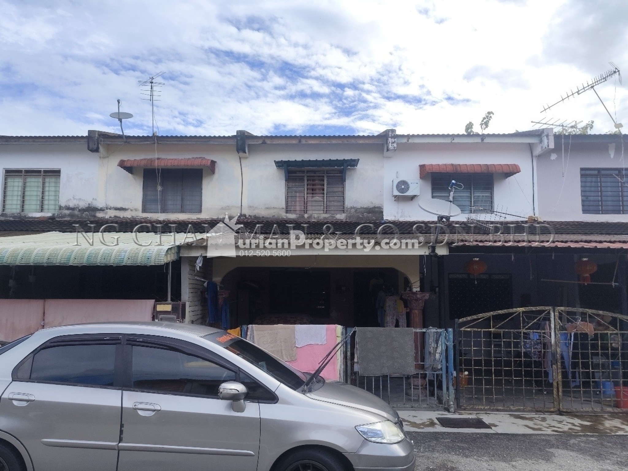 Terrace House For Auction at Taman Terus Maju