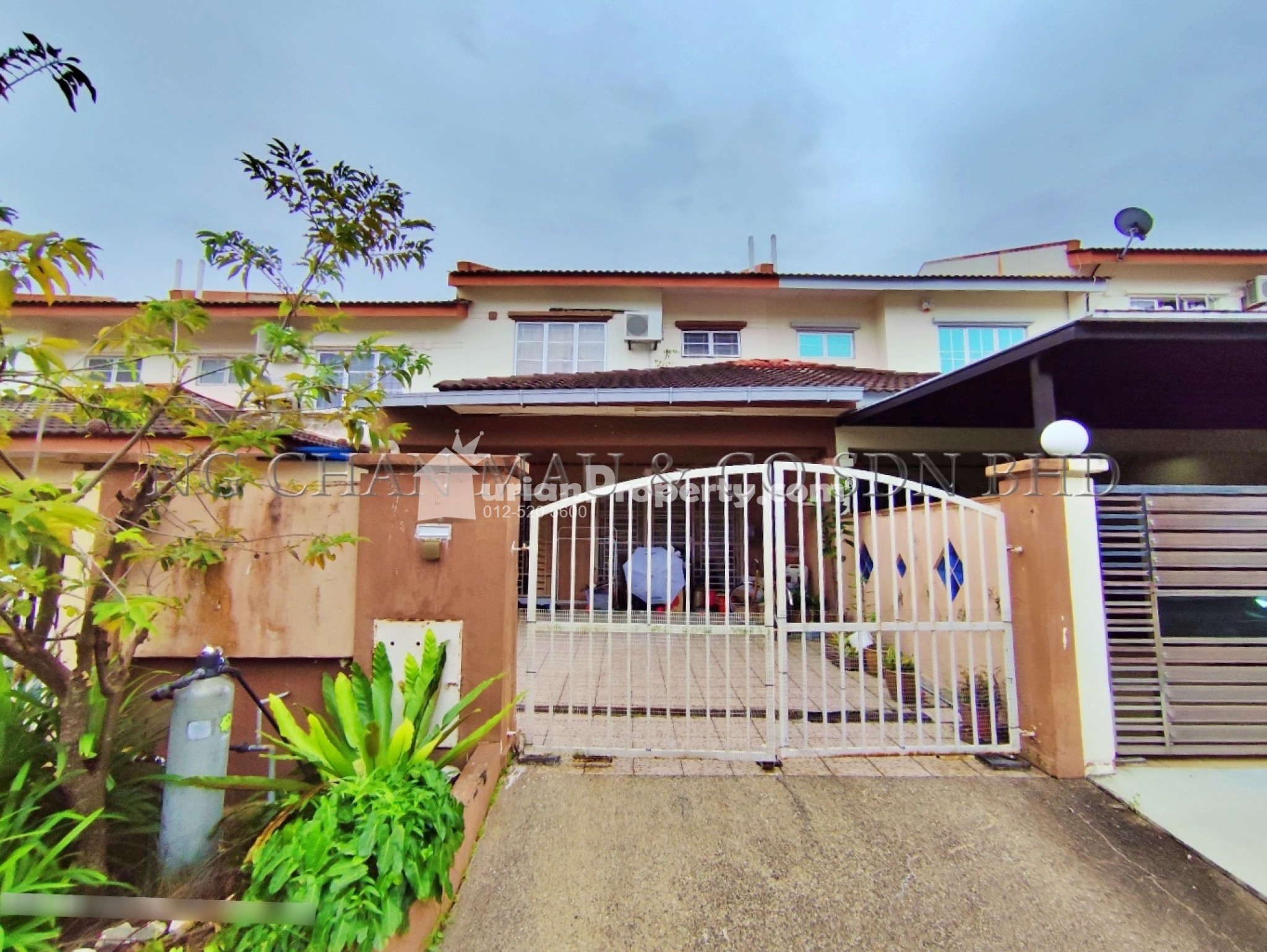 Terrace House For Auction at Taman Pulai Indah