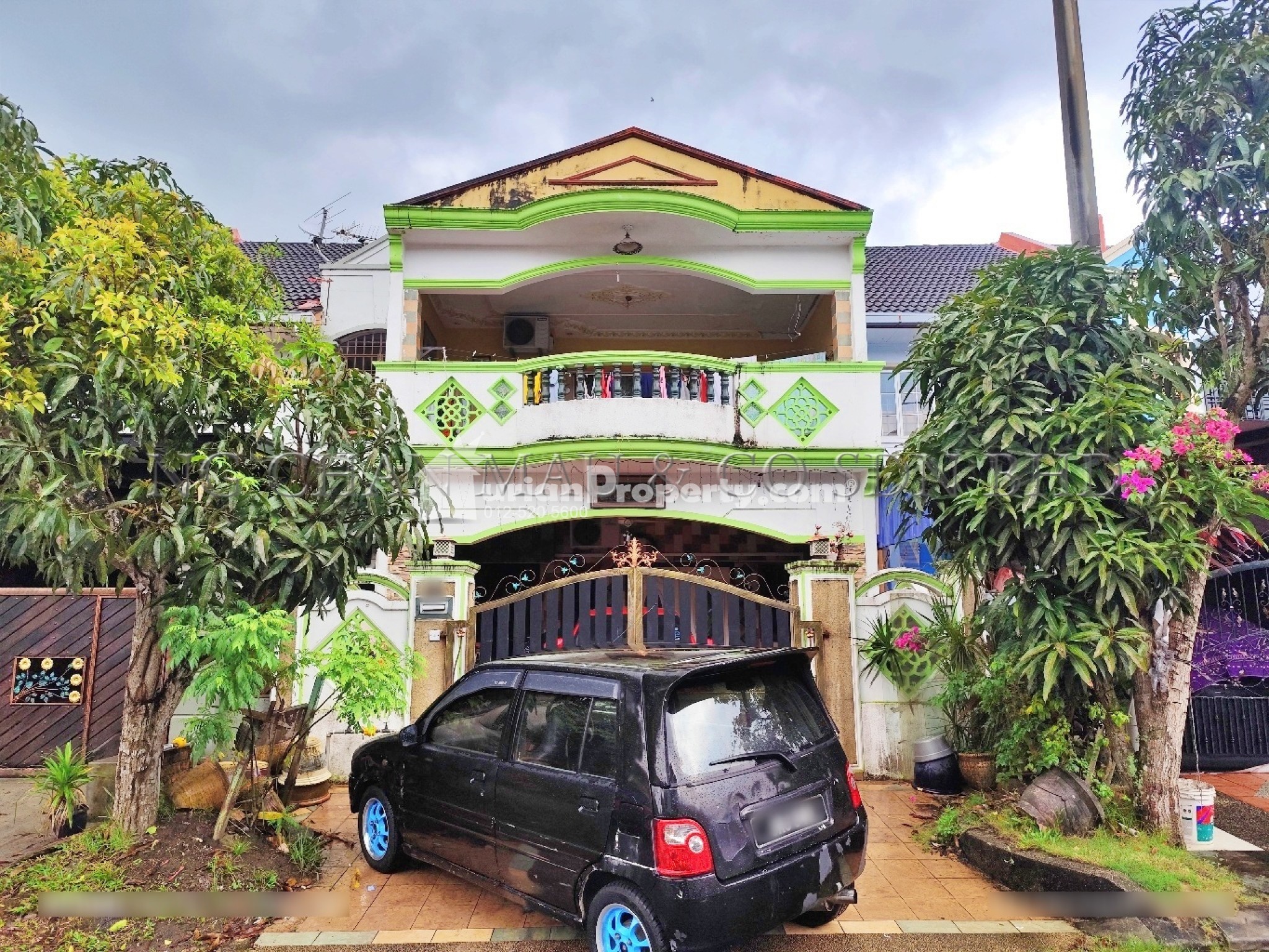 Terrace House For Auction at Taman Bukit Dahlia