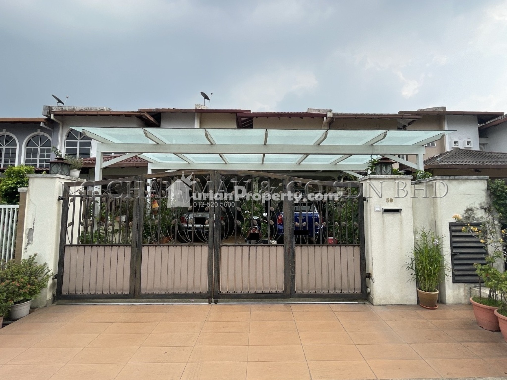 Terrace House For Auction at USJ 2