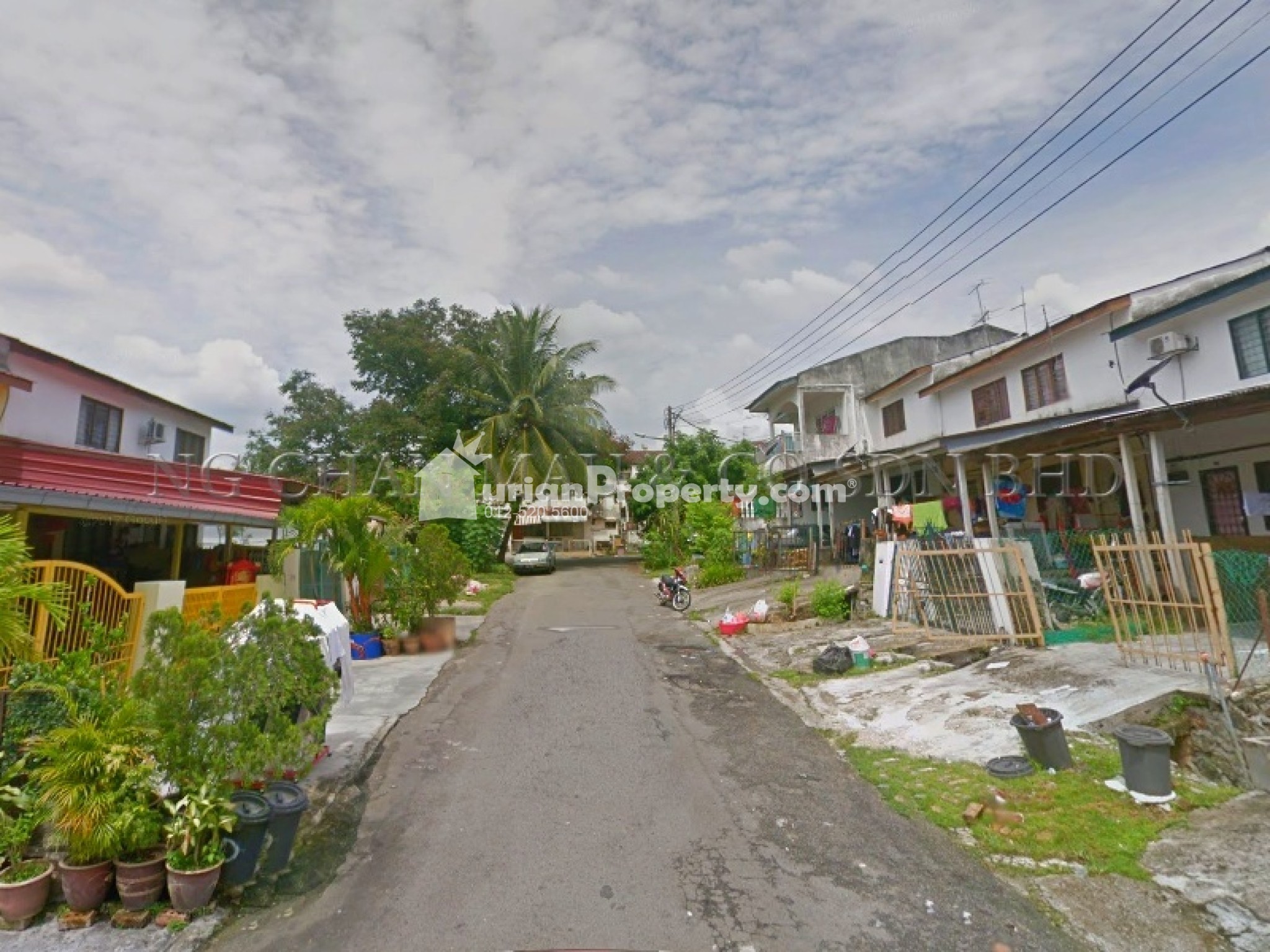 Terrace House For Auction at Taman Kajang Ria