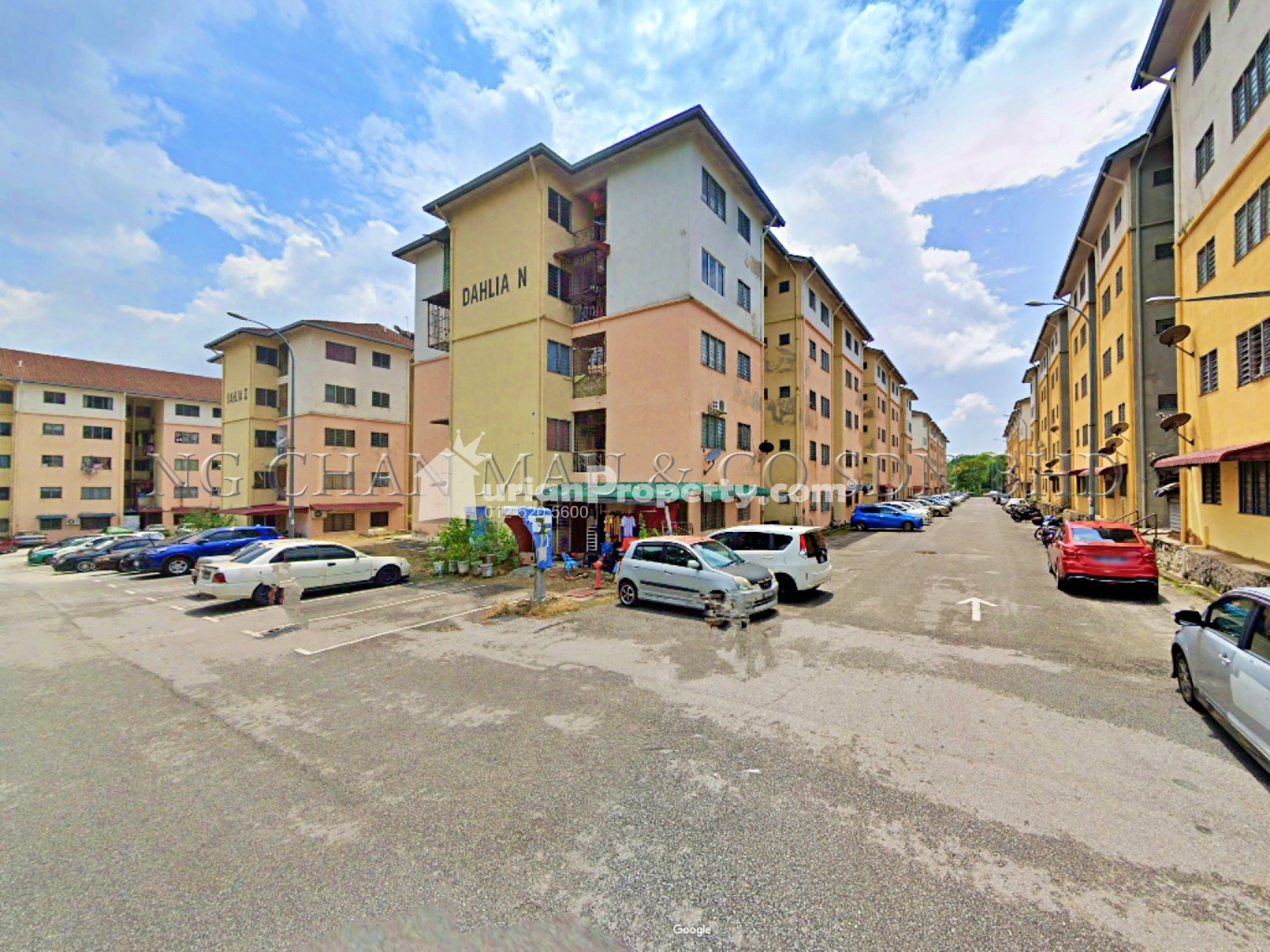 Apartment For Auction at Dahlia Apartment